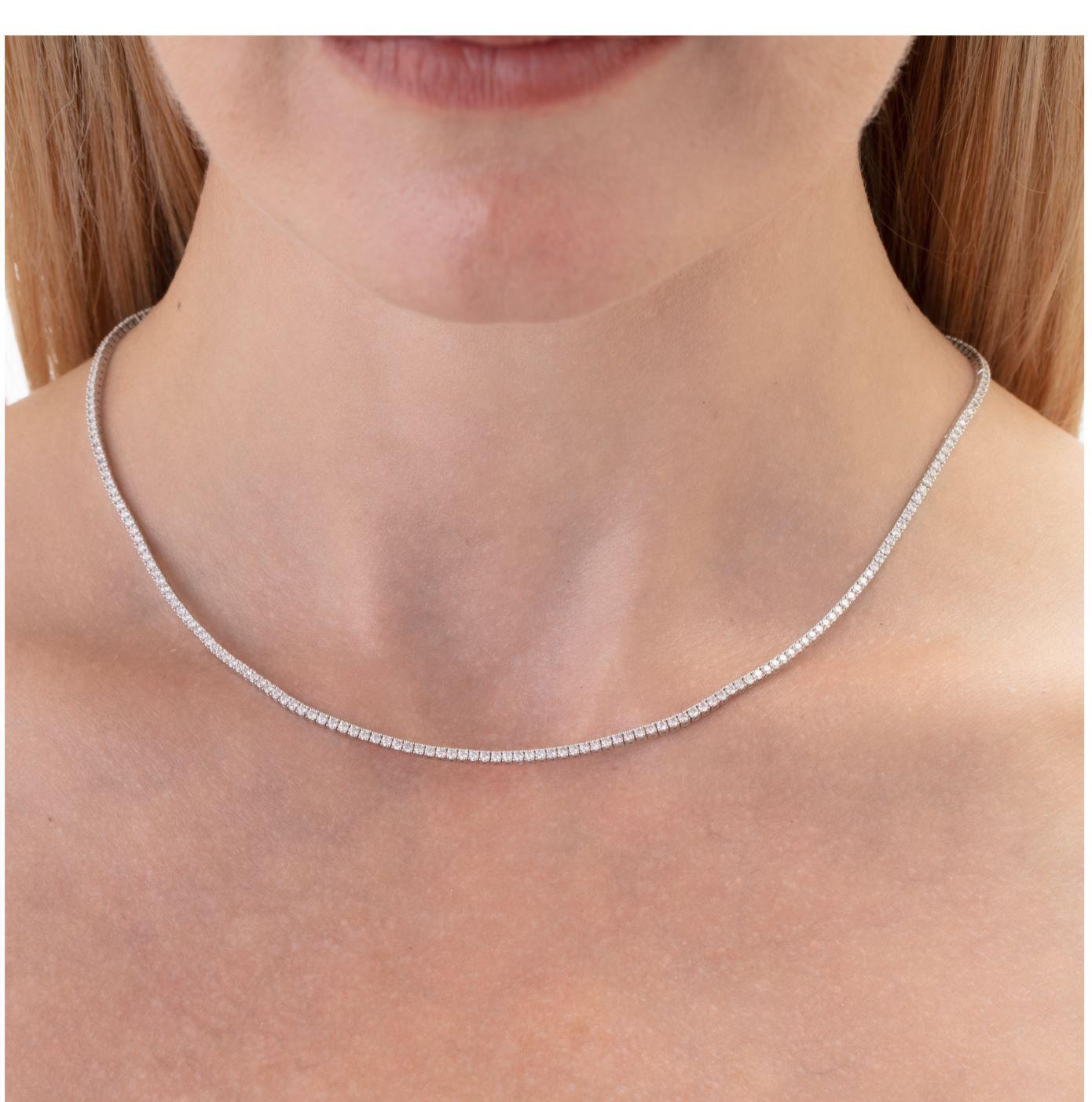 Memoire Collection Uniform 4 Prong Line 5.14ct Diamond Necklace Set in 18k White In New Condition For Sale In Los Gatos, CA