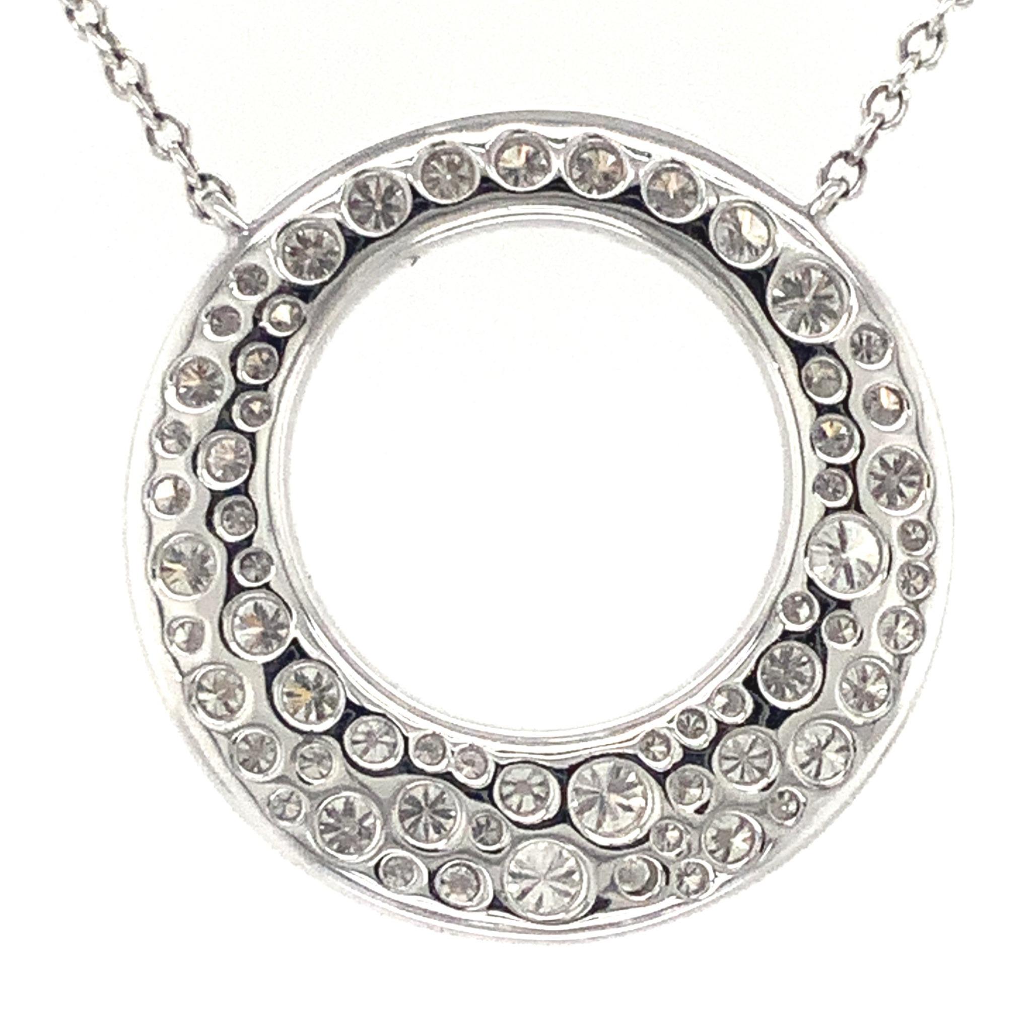 Memoire Diamond Circle Pavé Necklace 62 Round Brilliant Diamond 1.01ctw 18k Whit In New Condition For Sale In Los Gatos, CA