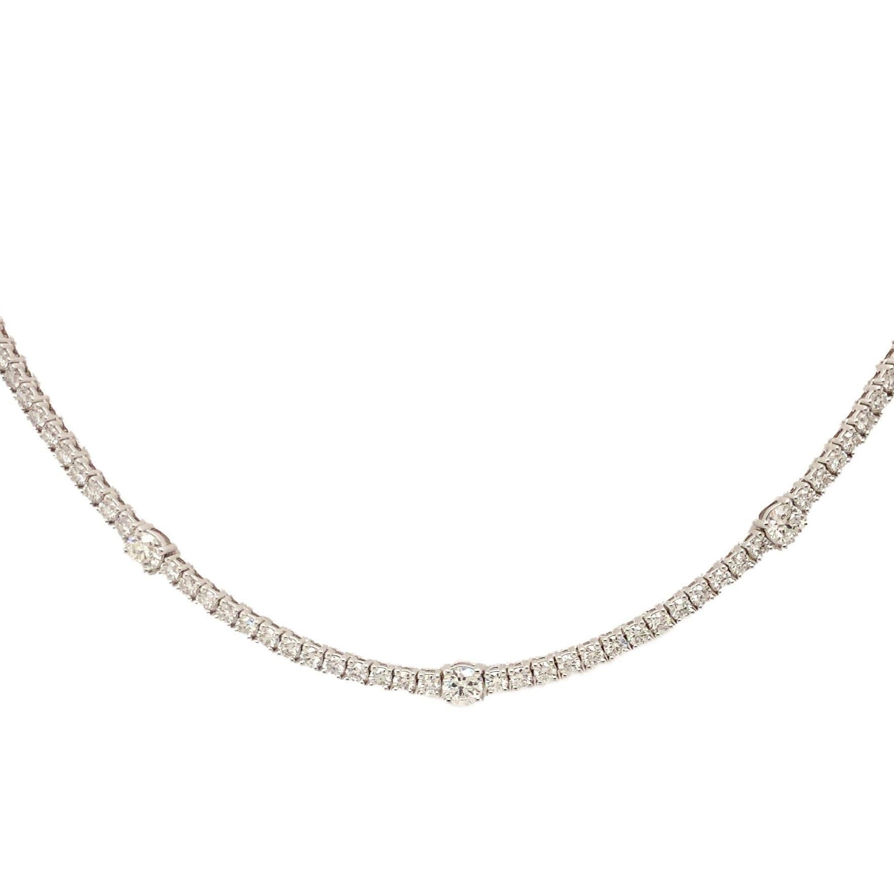 Memoire Diamond Station Tennis Necklace 18 Karat White Gold 7.09 cts Diamond For Sale 2