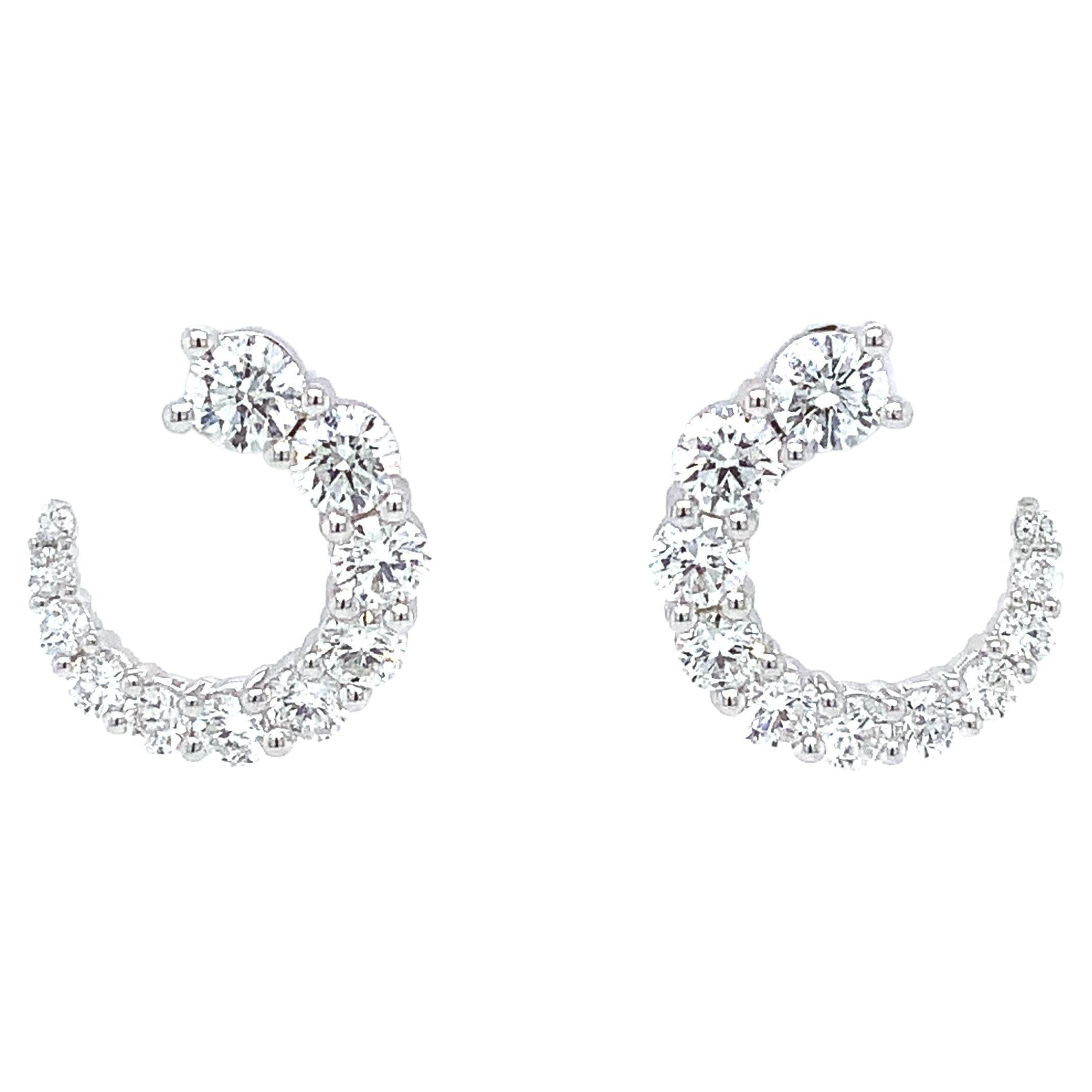 Memoire Luna Wrap Collection Diamond Earring in 18 Karat White Gold 1.30cts T.W For Sale