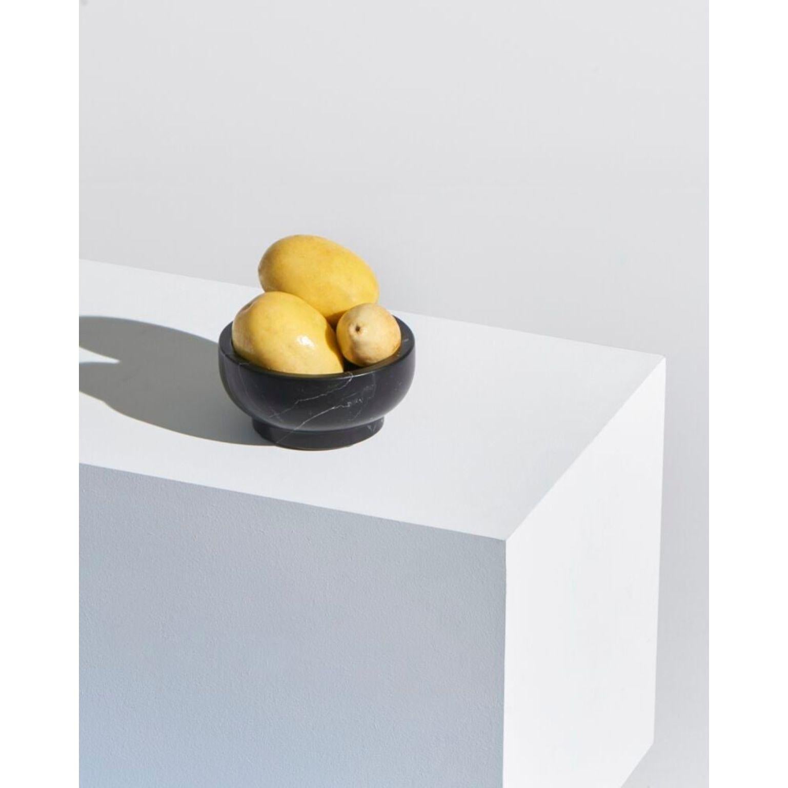 Memory bowl - black by Cristoforo Trapani
Magnolia table Collection
Dimensions: 17 x 8.5 cm
Materials: Nero Marquinia

Also available: Red (Rosso Levanto)

Contemporary chefs love to construct their culinary creations to enhance their impact;