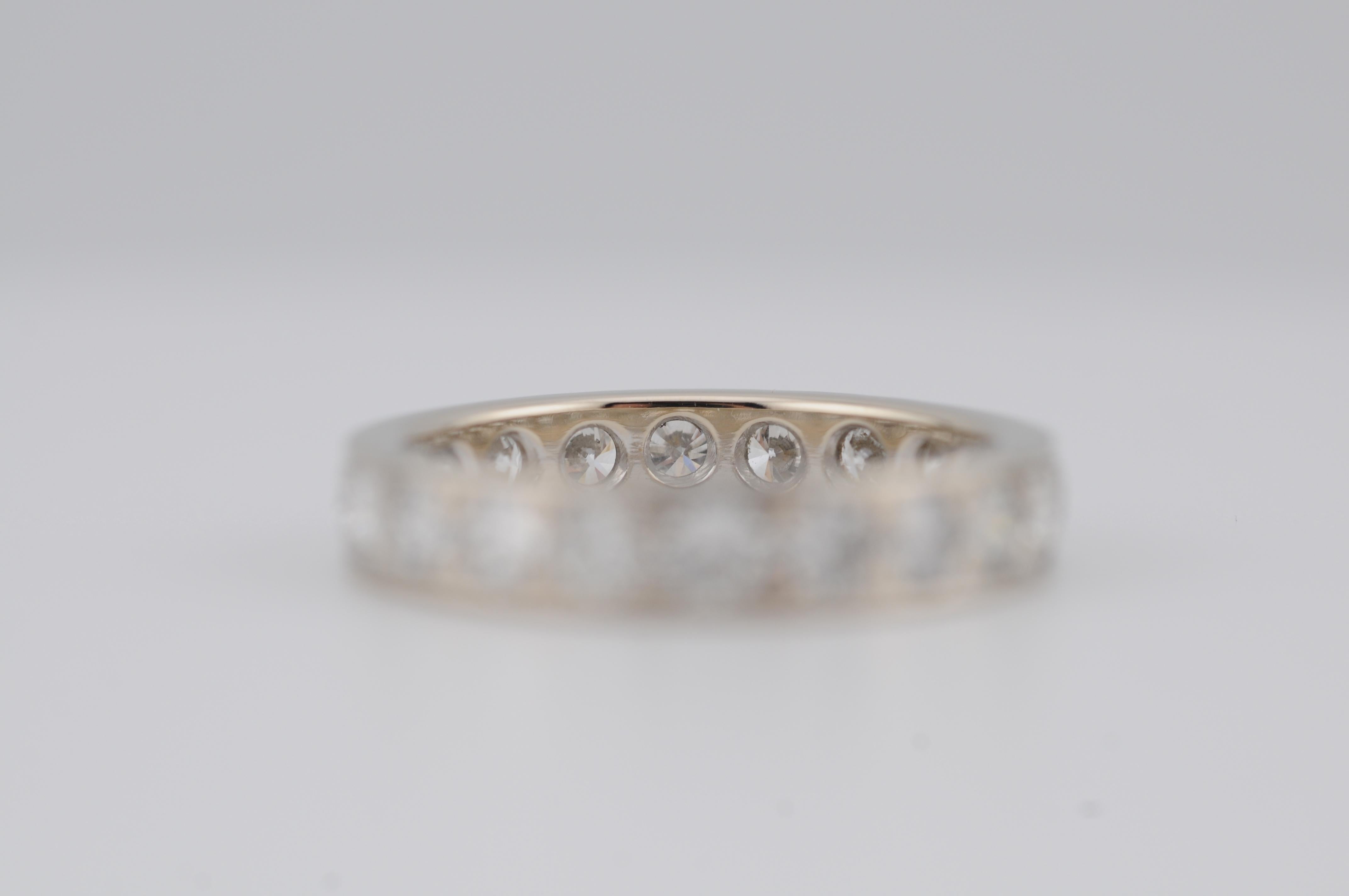 Memory Ring with Diamonds in 18k whitegold 4