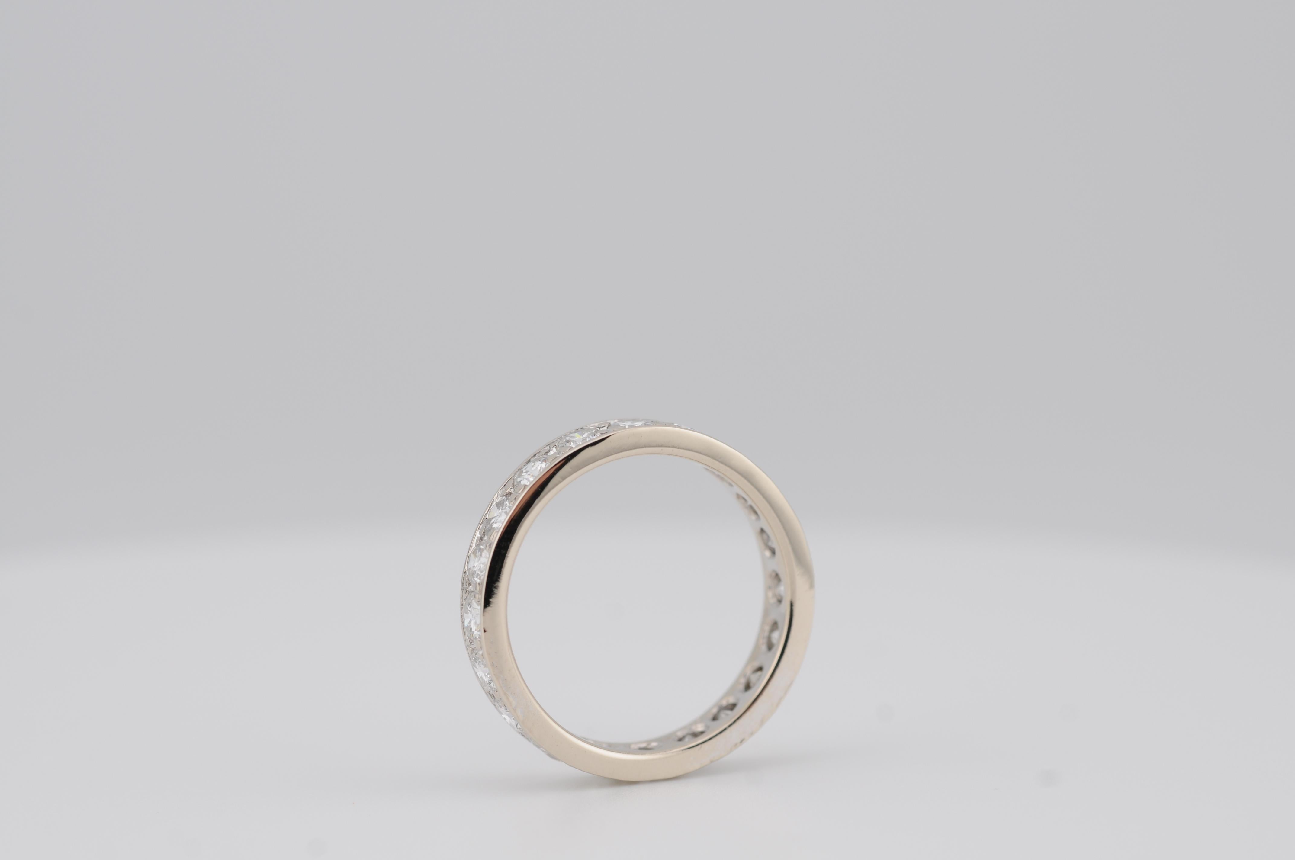 Memory Ring with Diamonds in 18k whitegold 5