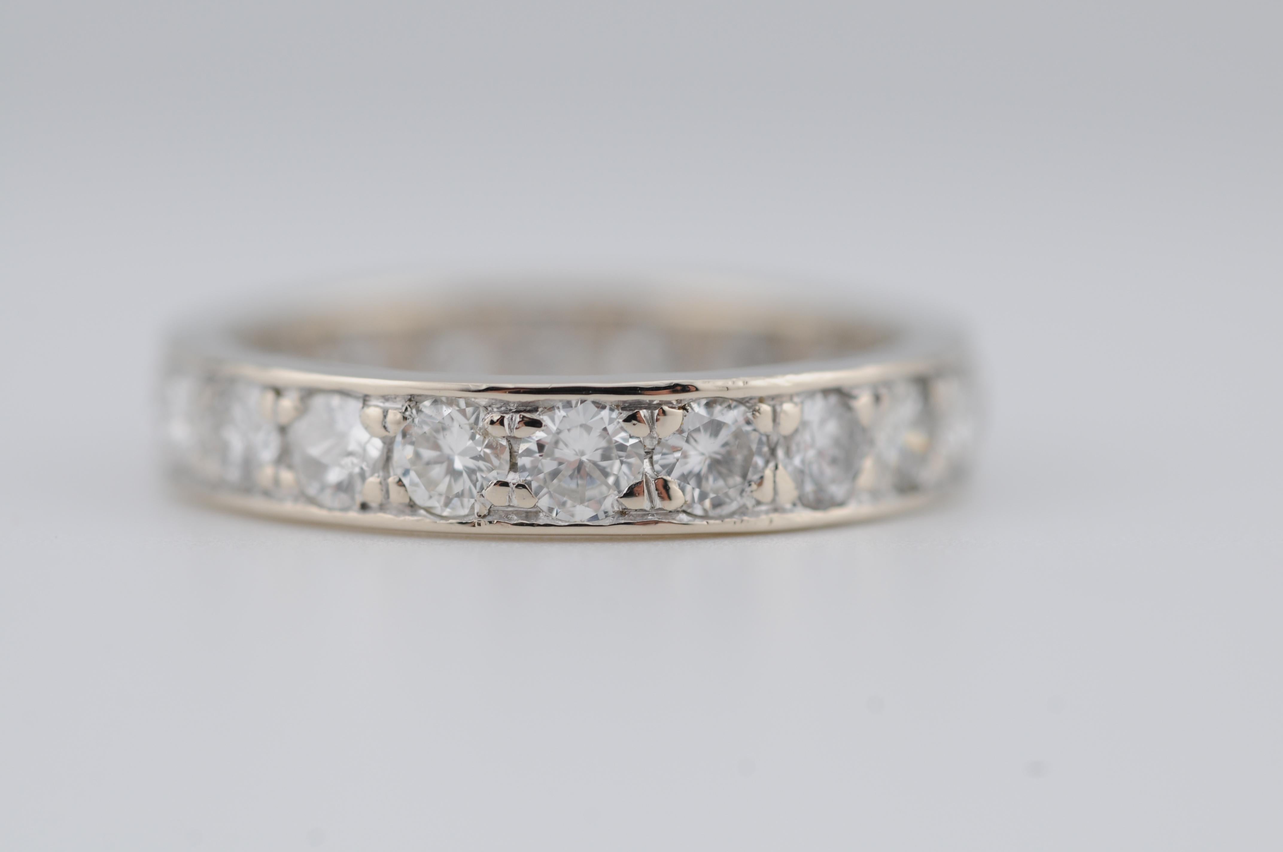 Memory Ring with Diamonds in 18k whitegold 3
