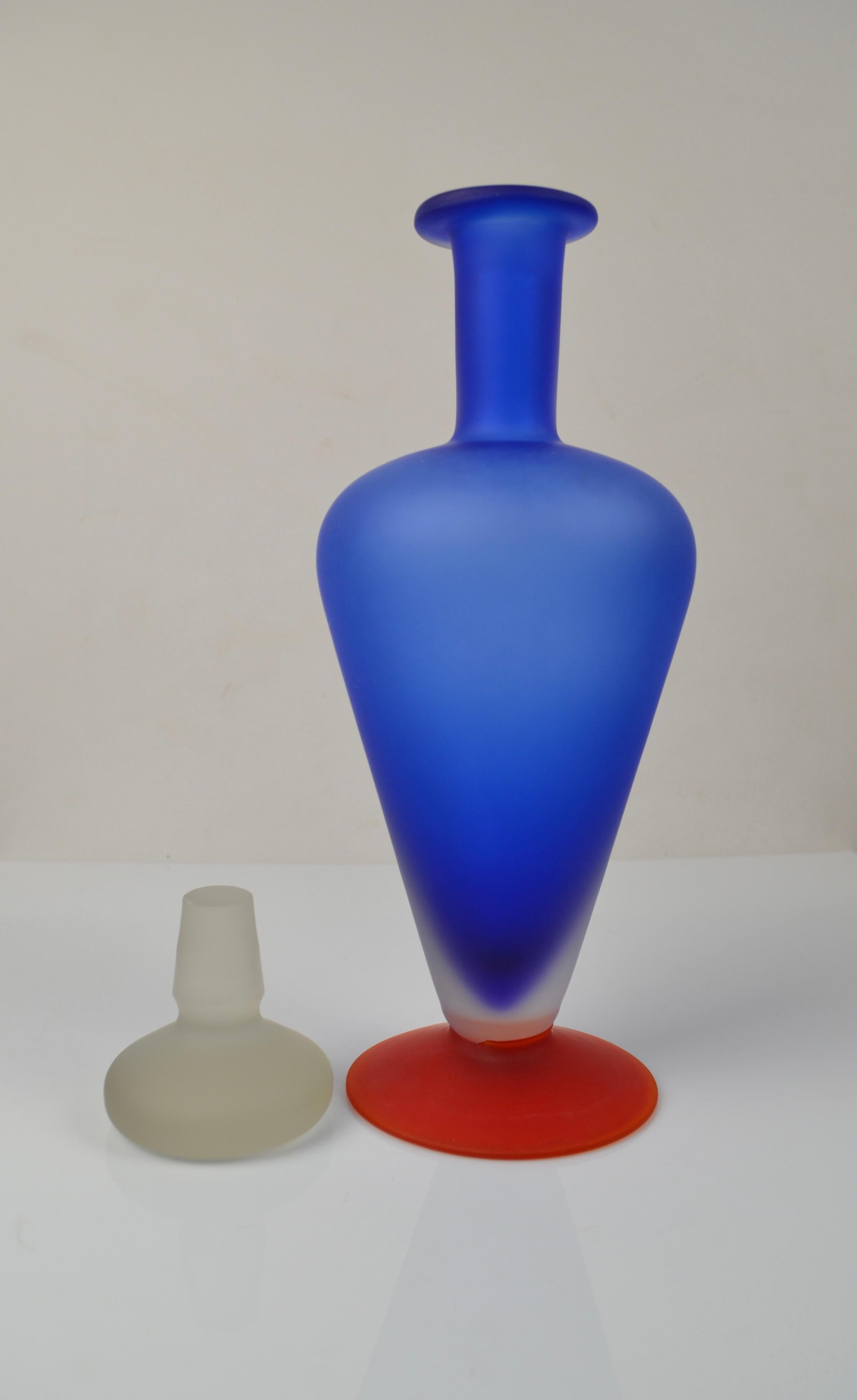 Post-Modern Memphis Art frosted Glass Bottle For Sale