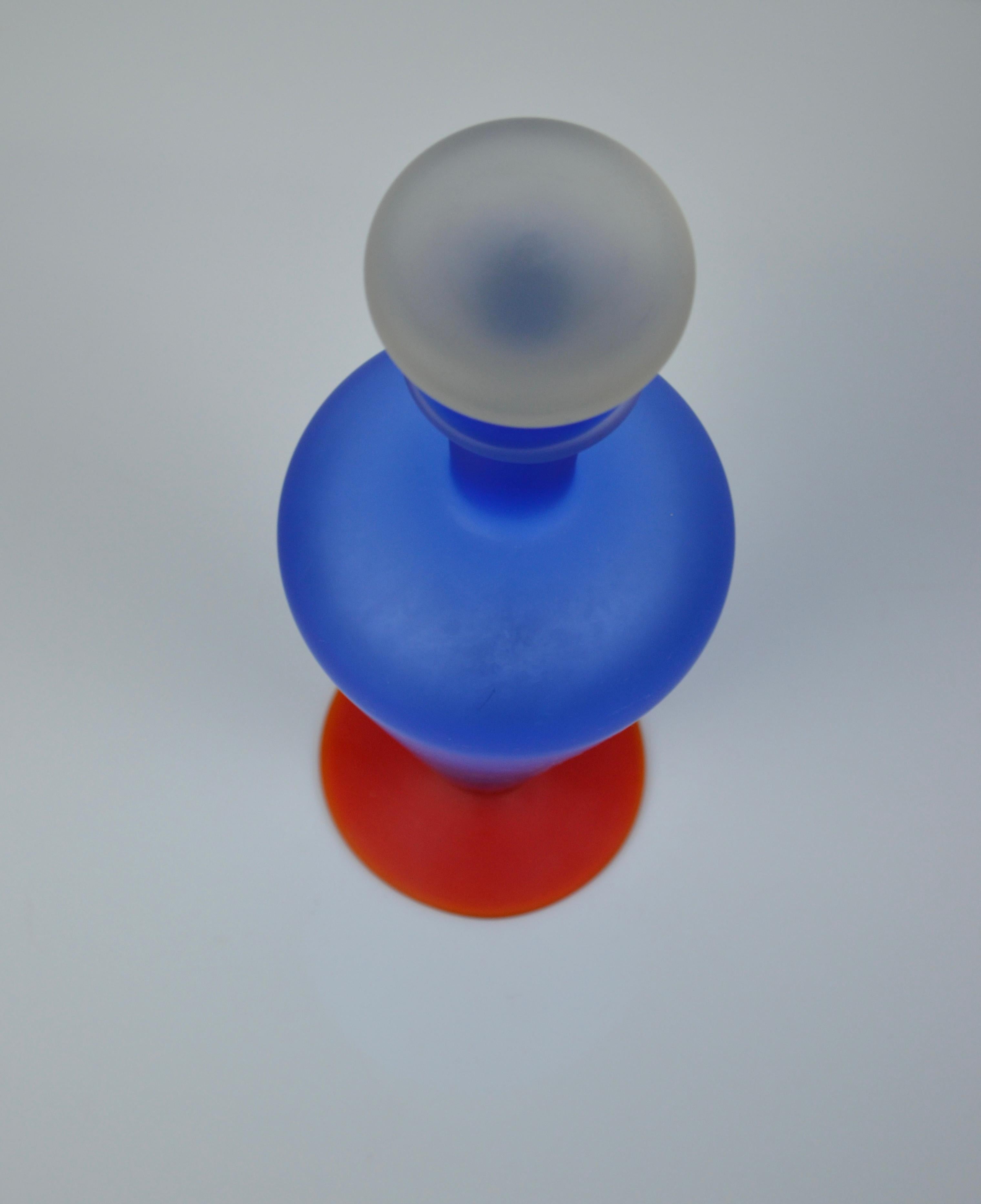 Memphis Art frosted Glass Bottle For Sale 2