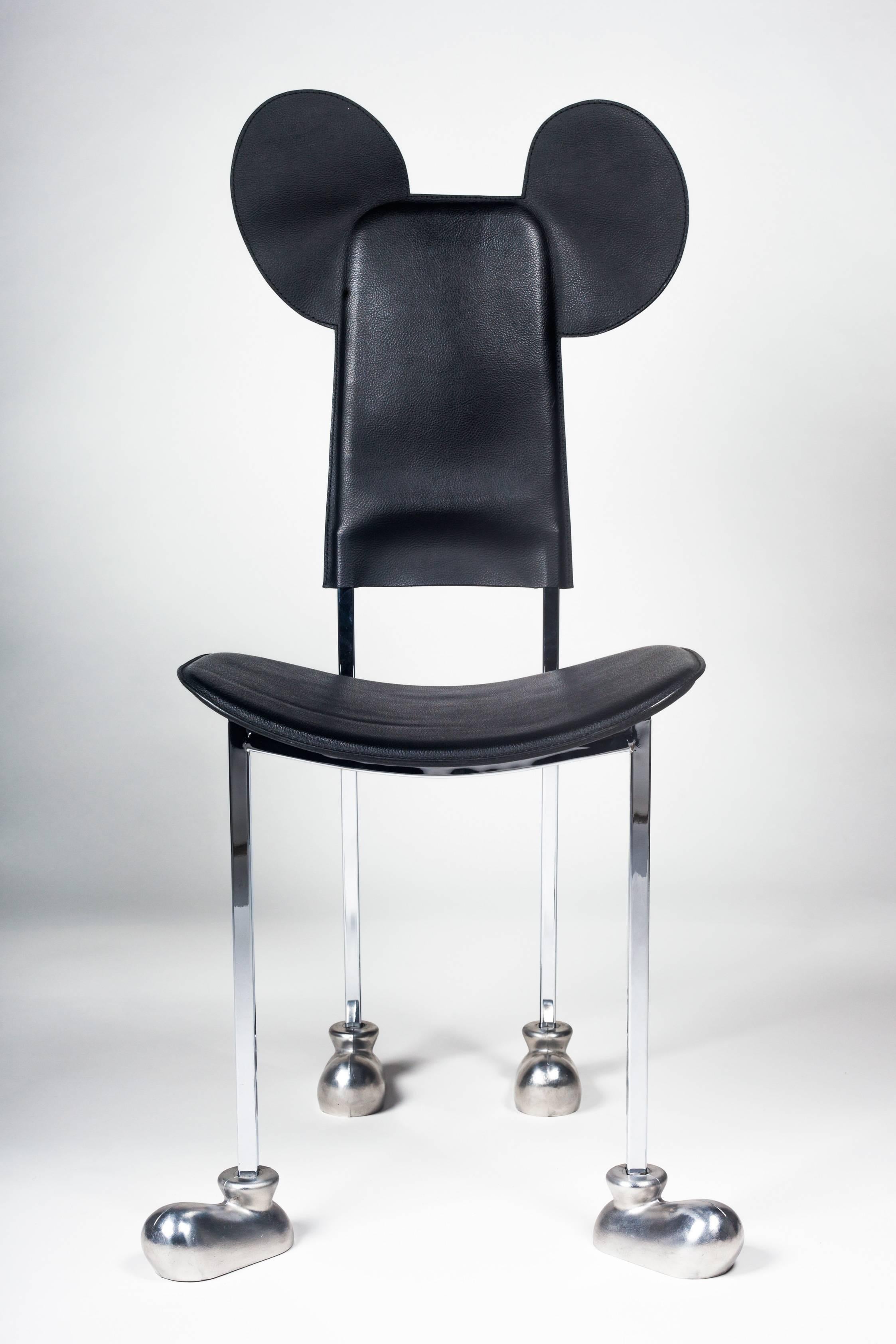 The Garriris chair, commonly called the Mickey chair, is an iconic postmodern design that Javier Mariscal made for his own brand, Akaba, in 1987. This year, 2018, celebrates the 90th anniversary of the Mickey Mouse character. 

In the 1970s, before