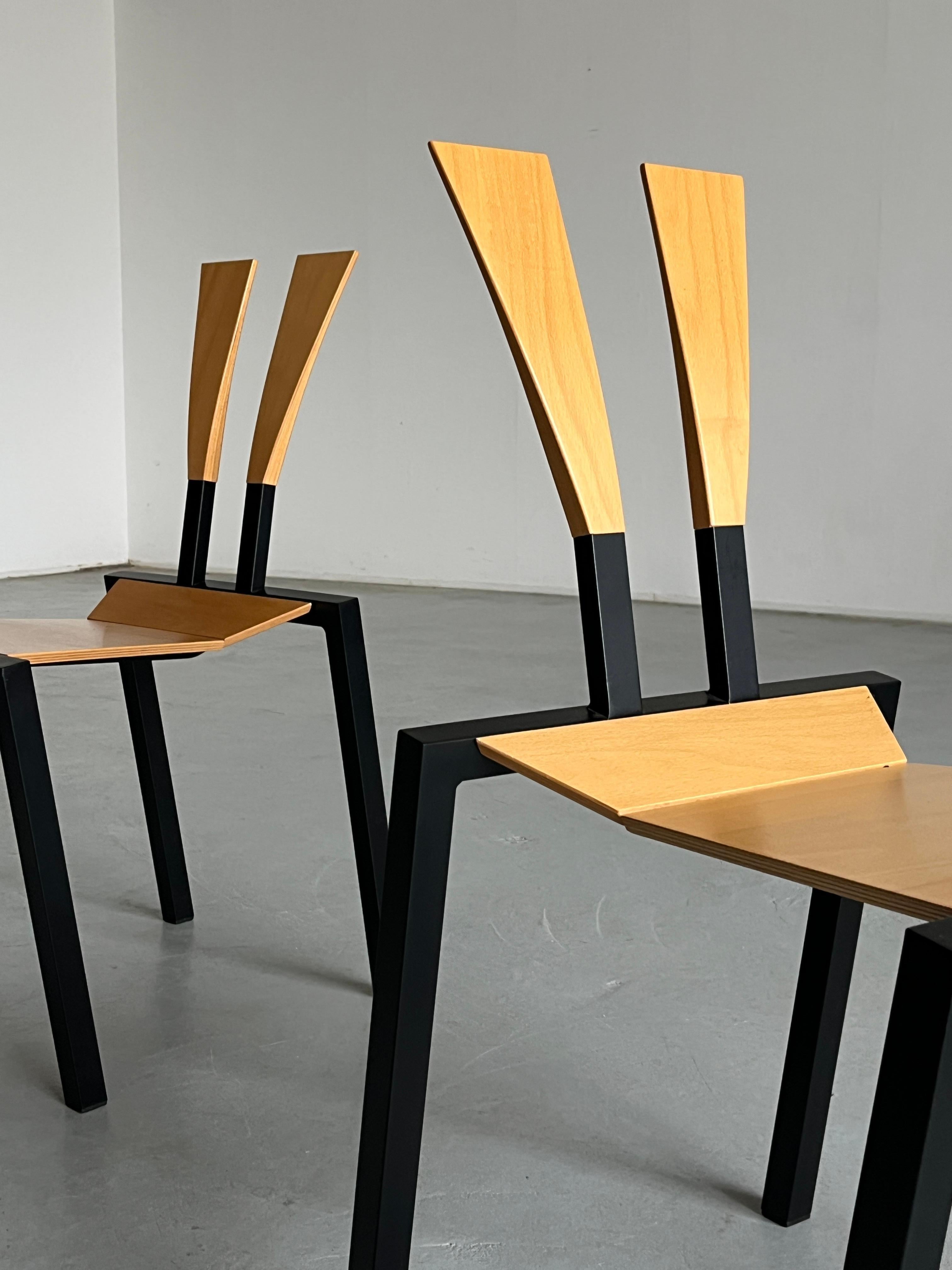 Chaises de salle à manger empilables géométriques postmodernes Memphis Design de KFF, Allemagne, années 80 en vente 2