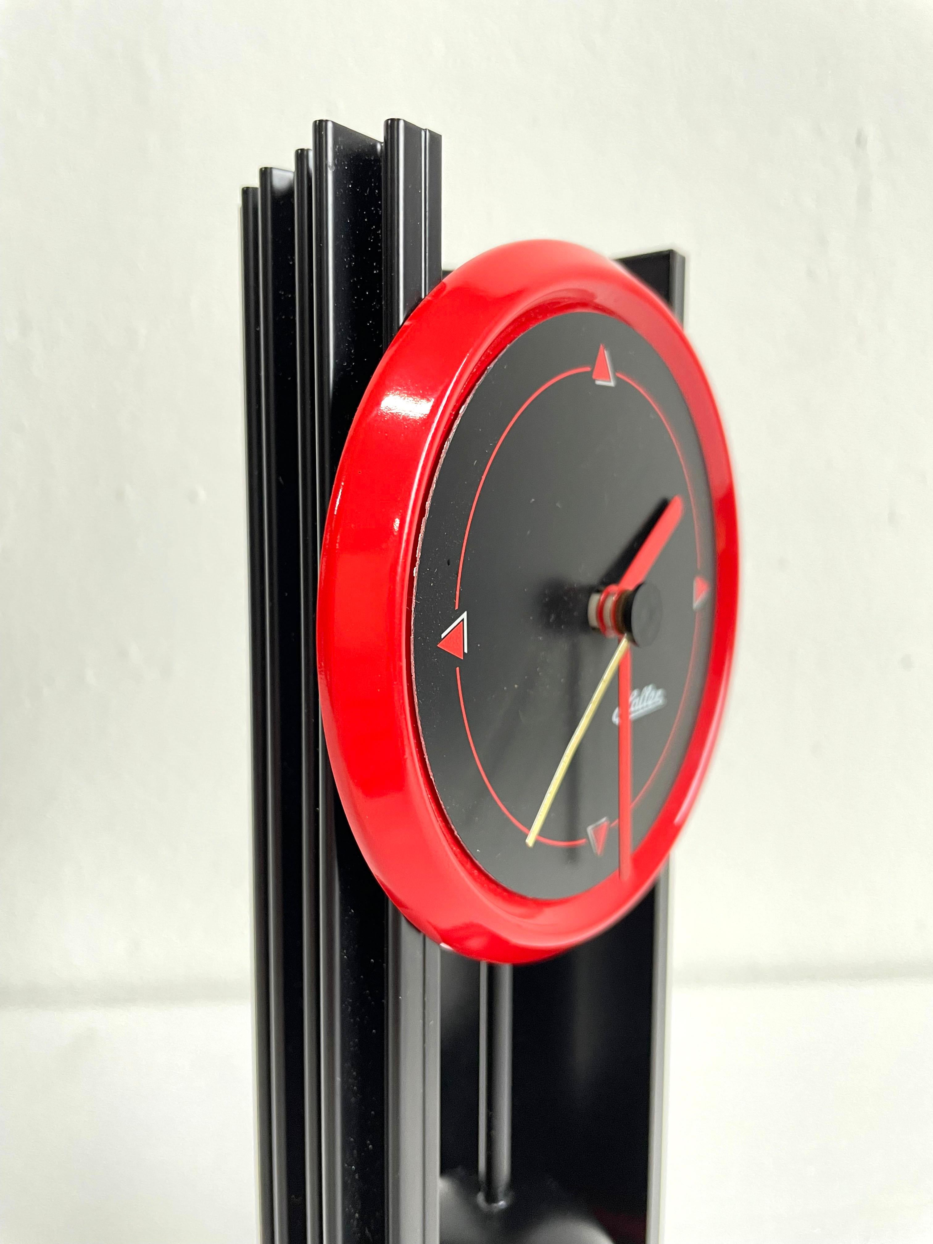 Allemand Horloge de table postmoderne Memphis Design de Haller, Allemagne, années 1980 en vente