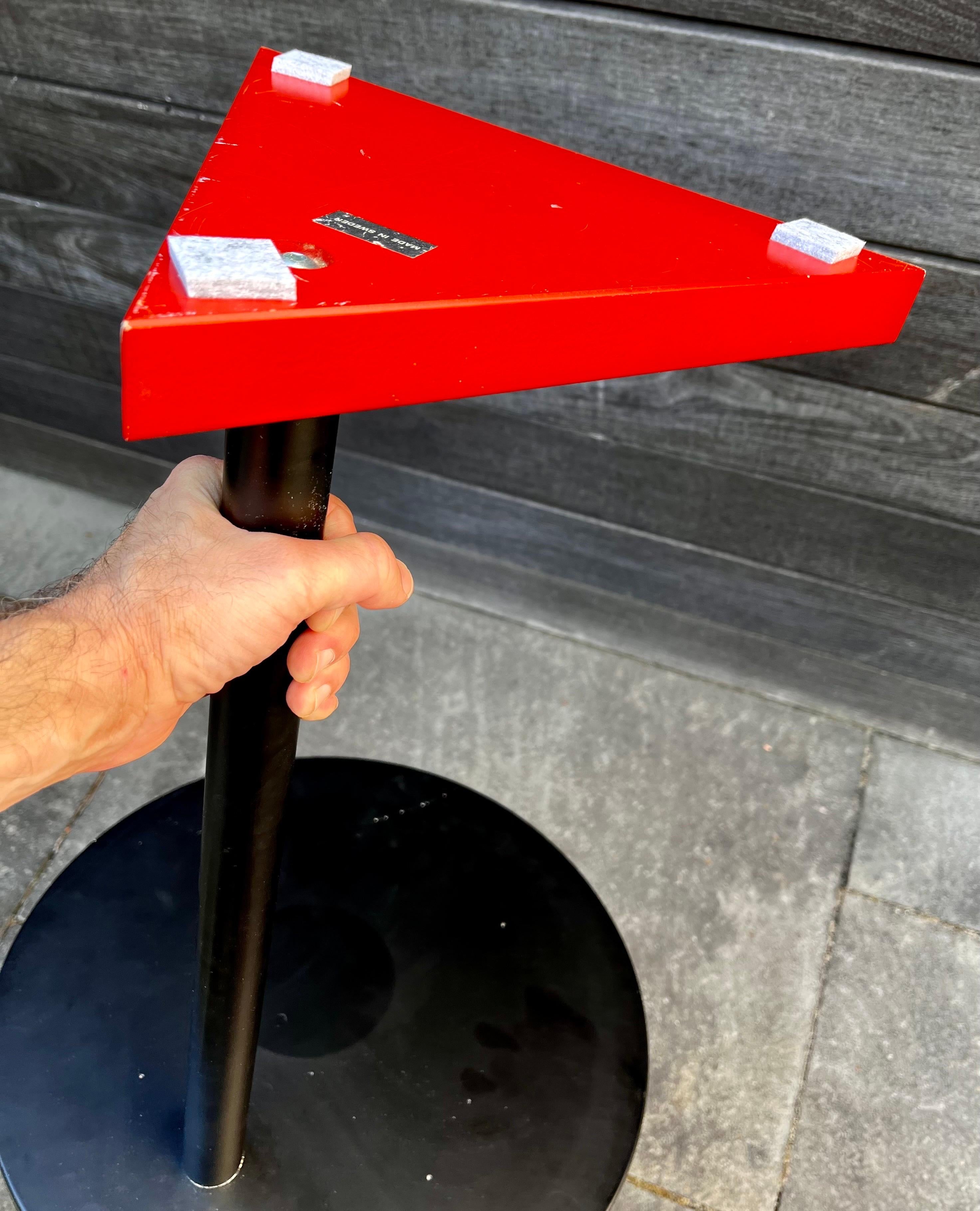 Memphis Design Style Side Table, circa 1980 4