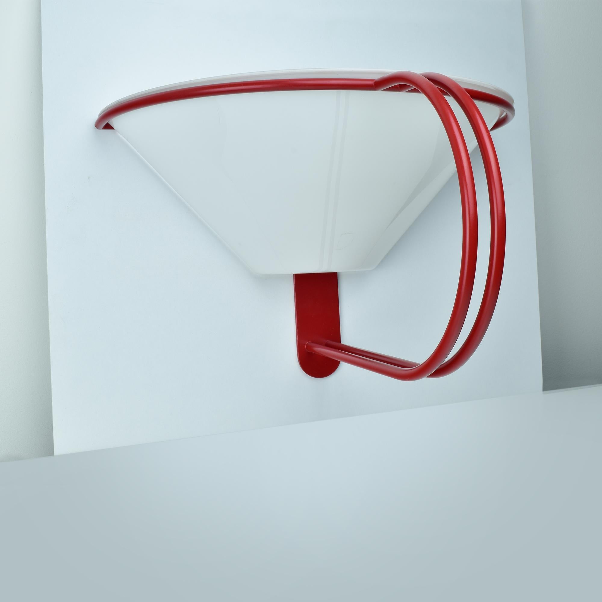 Lámpara de pared Memphis Design attr. to Ettore Sottsass - Iluminación con estilo Moderno de mediados de siglo en venta