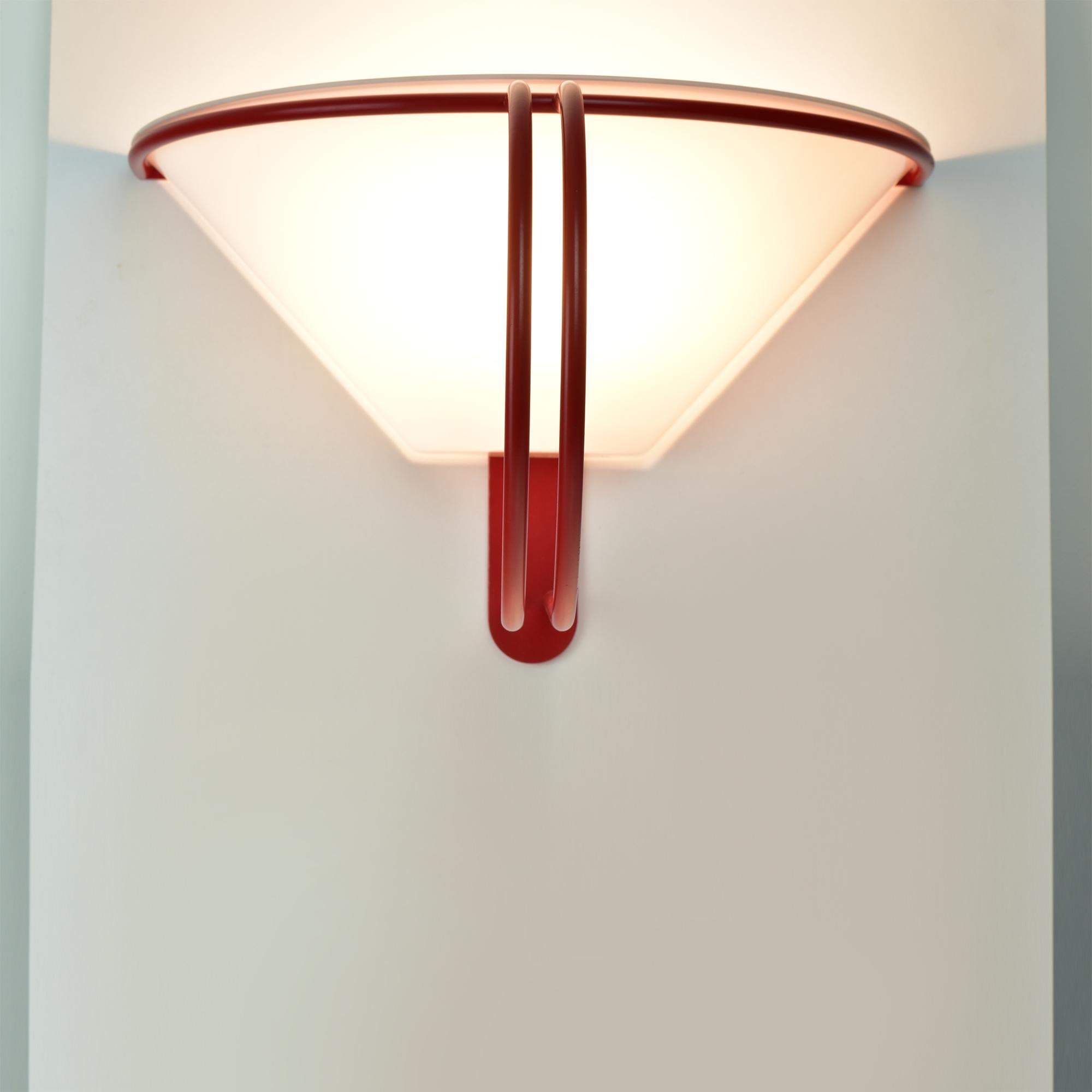 Lámpara de pared Memphis Design attr. to Ettore Sottsass - Iluminación con estilo Italiano en venta