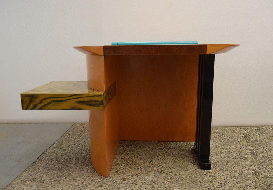 Post-Modern Memphis desk Sophia design Aldo Cibic 1985 For Sale