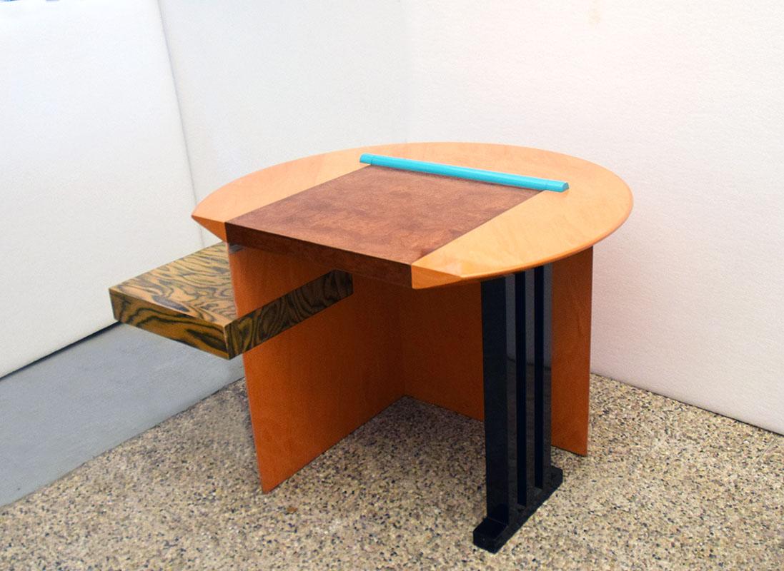 Memphis desk Sophia design Aldo Cibic 1985 In Excellent Condition For Sale In Parma, IT