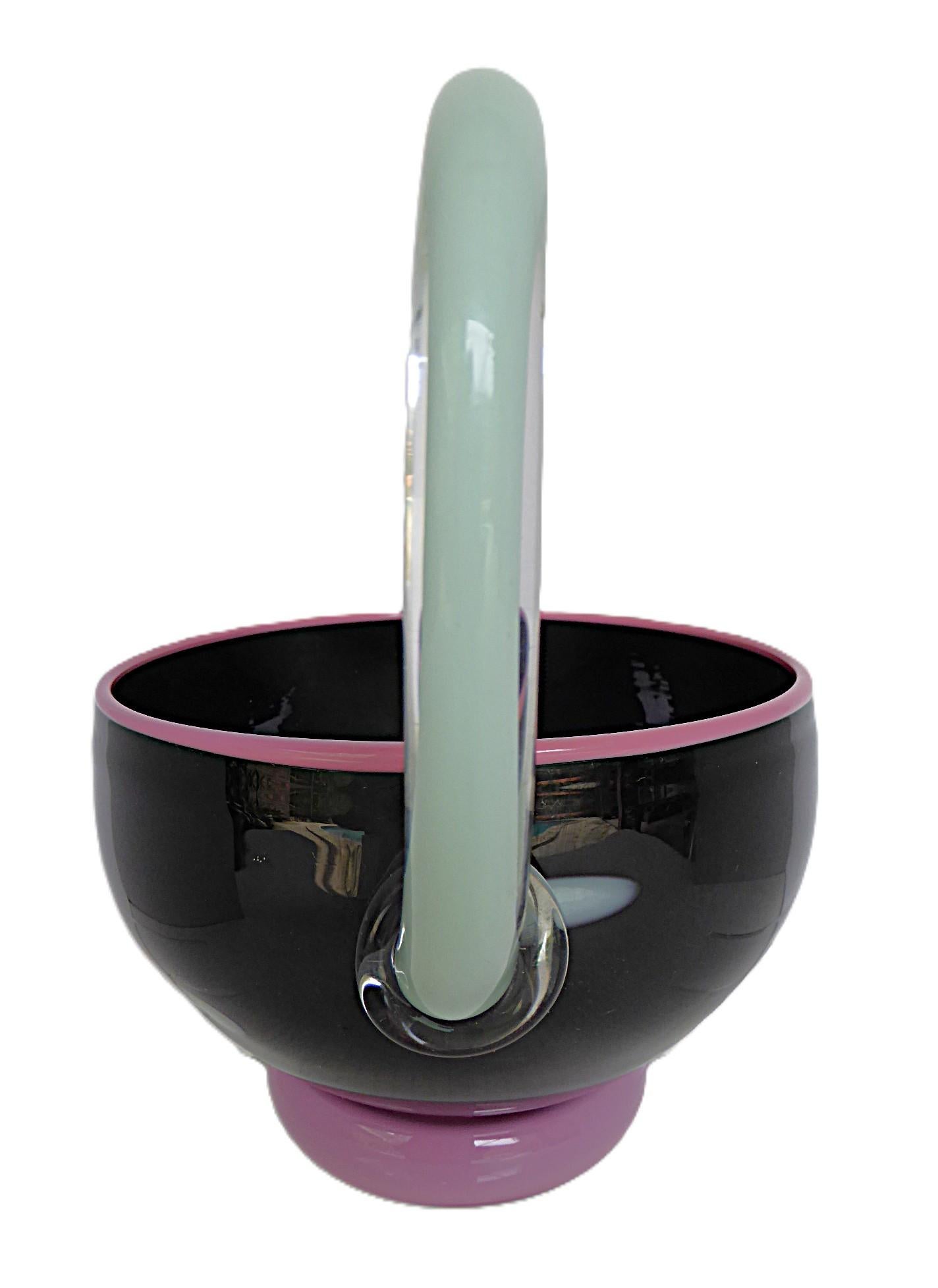 Late 20th Century Memphis Era Unique Blown Glass Bowl by Pinkwater Glass Studio, New York 1988 For Sale
