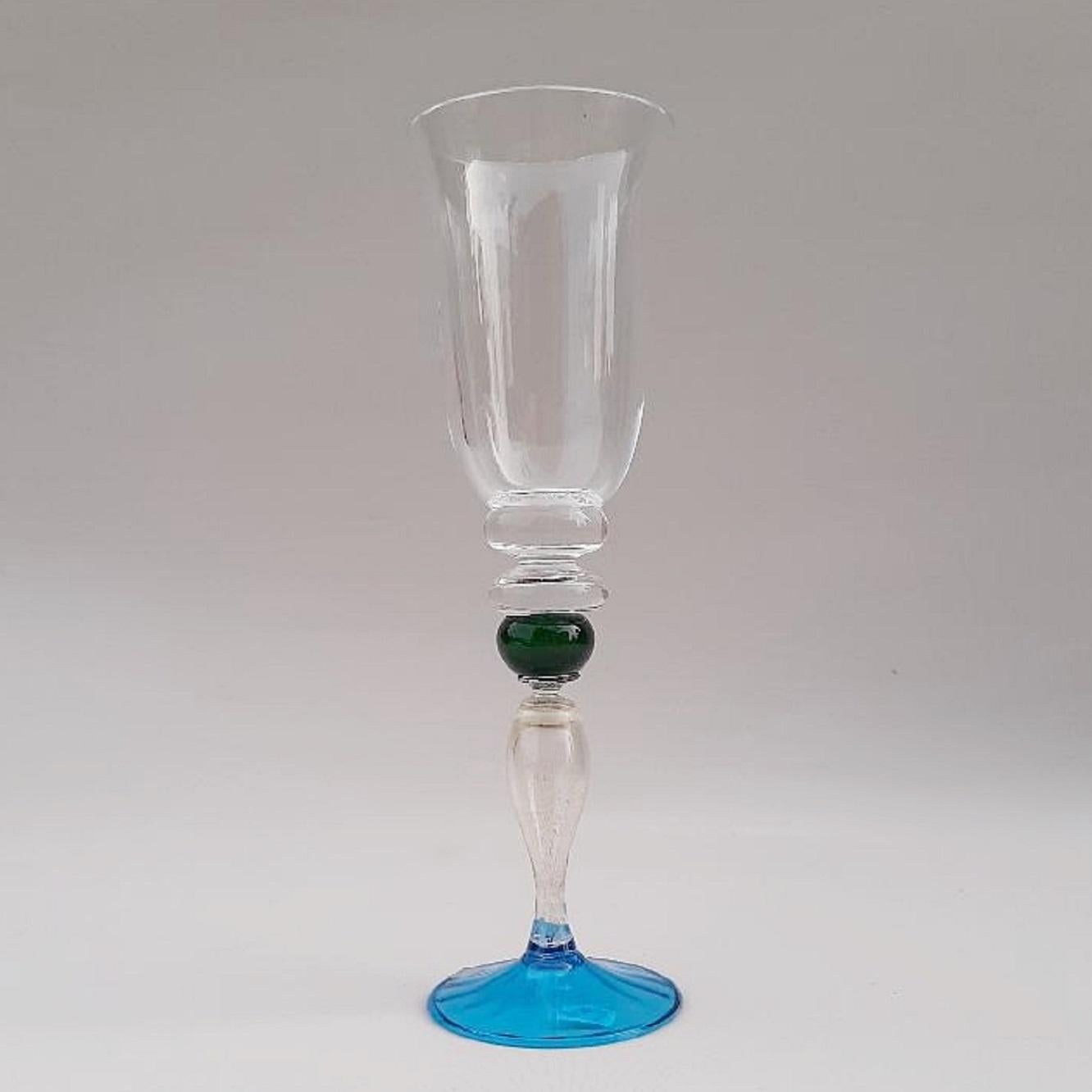 Postmoderne Vase „ Memphis“ hergestellt von Formia, 1985 (Italienisch) im Angebot