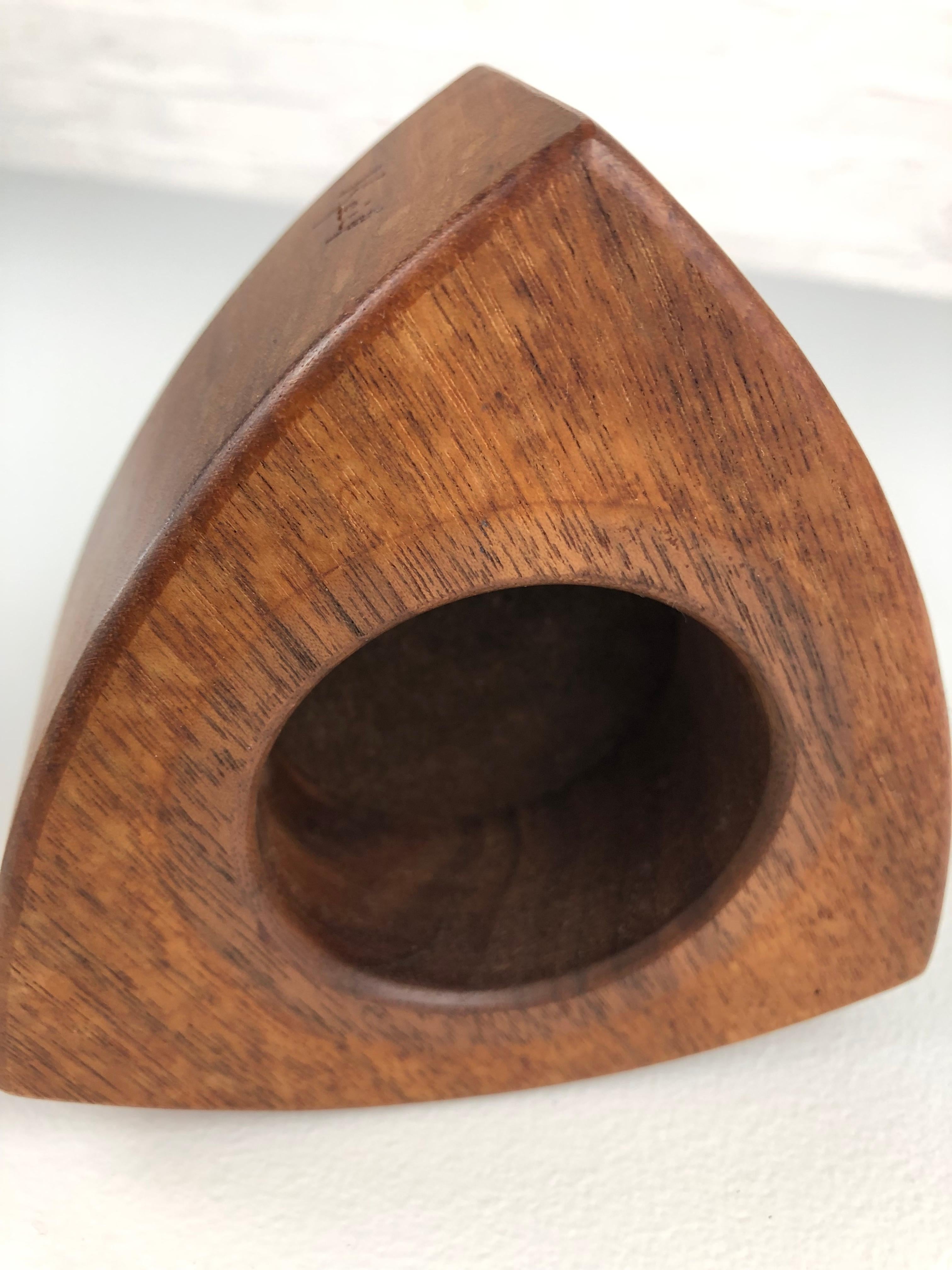 Memphis Handmade Trinket Box: Striking Woodwork, Postmodern Design  Collectible For Sale 8