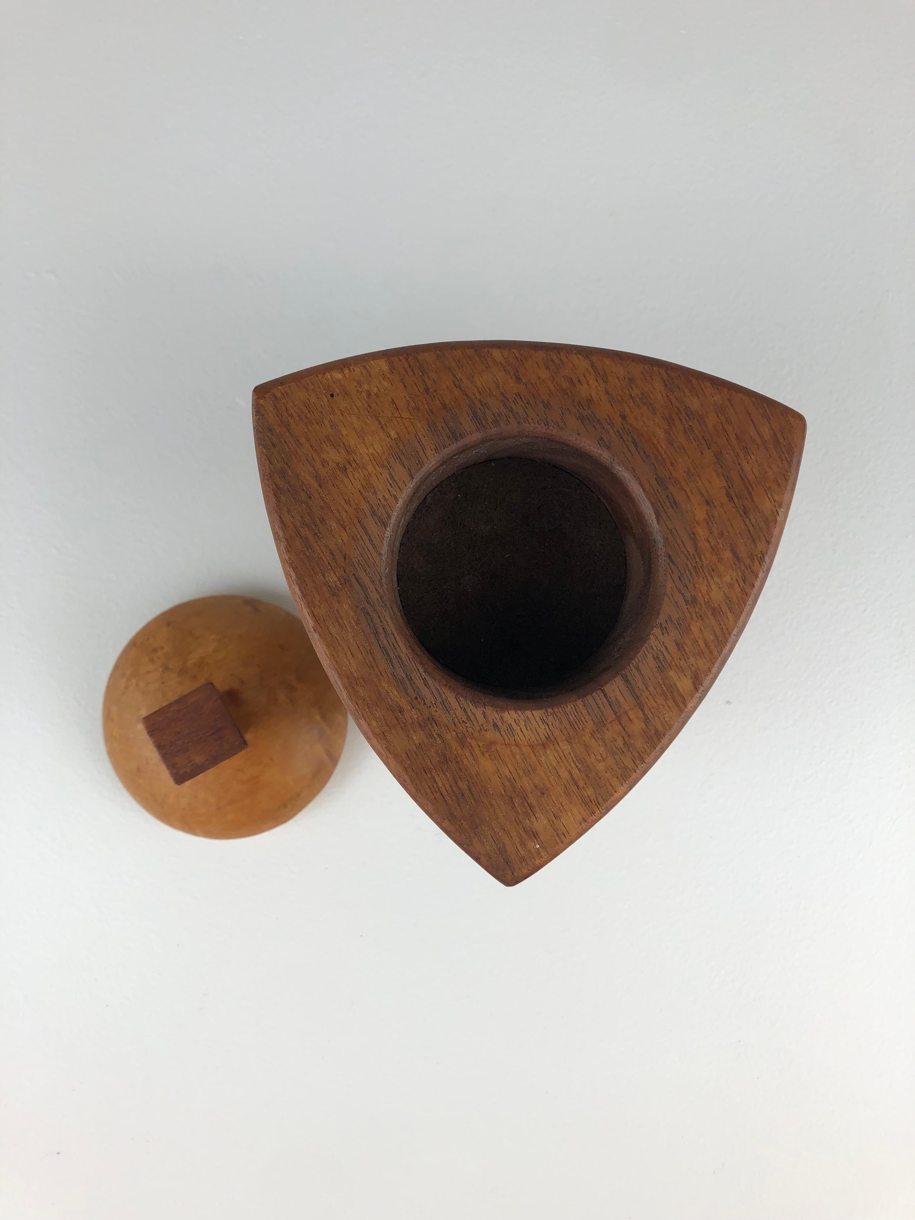 Post-Modern Memphis Handmade Trinket Box: Striking Woodwork, Postmodern Design  Collectible For Sale