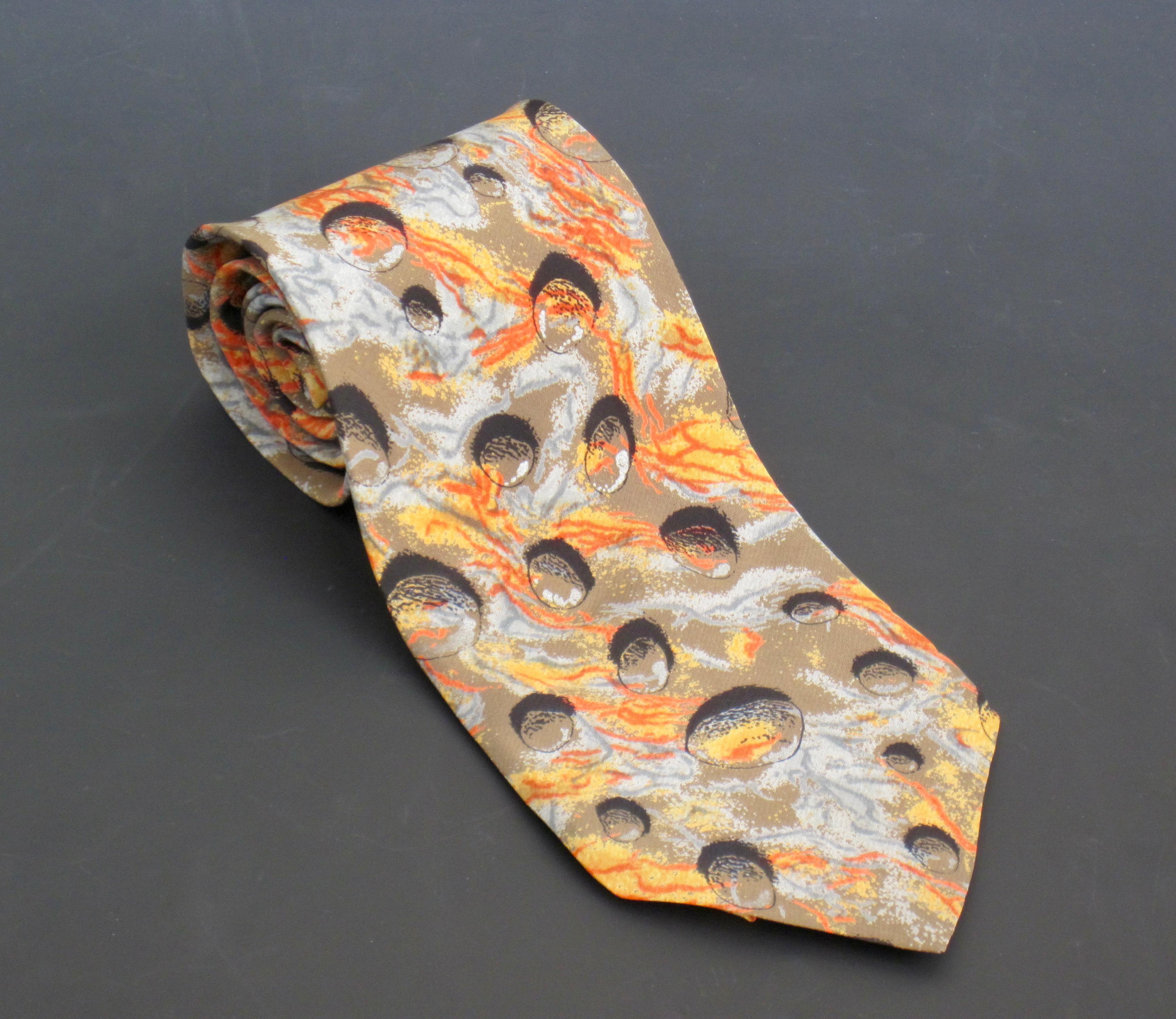Postmoderne Cravate en soie postmoderne Memphis Milano d'Andrea Branzi en vente