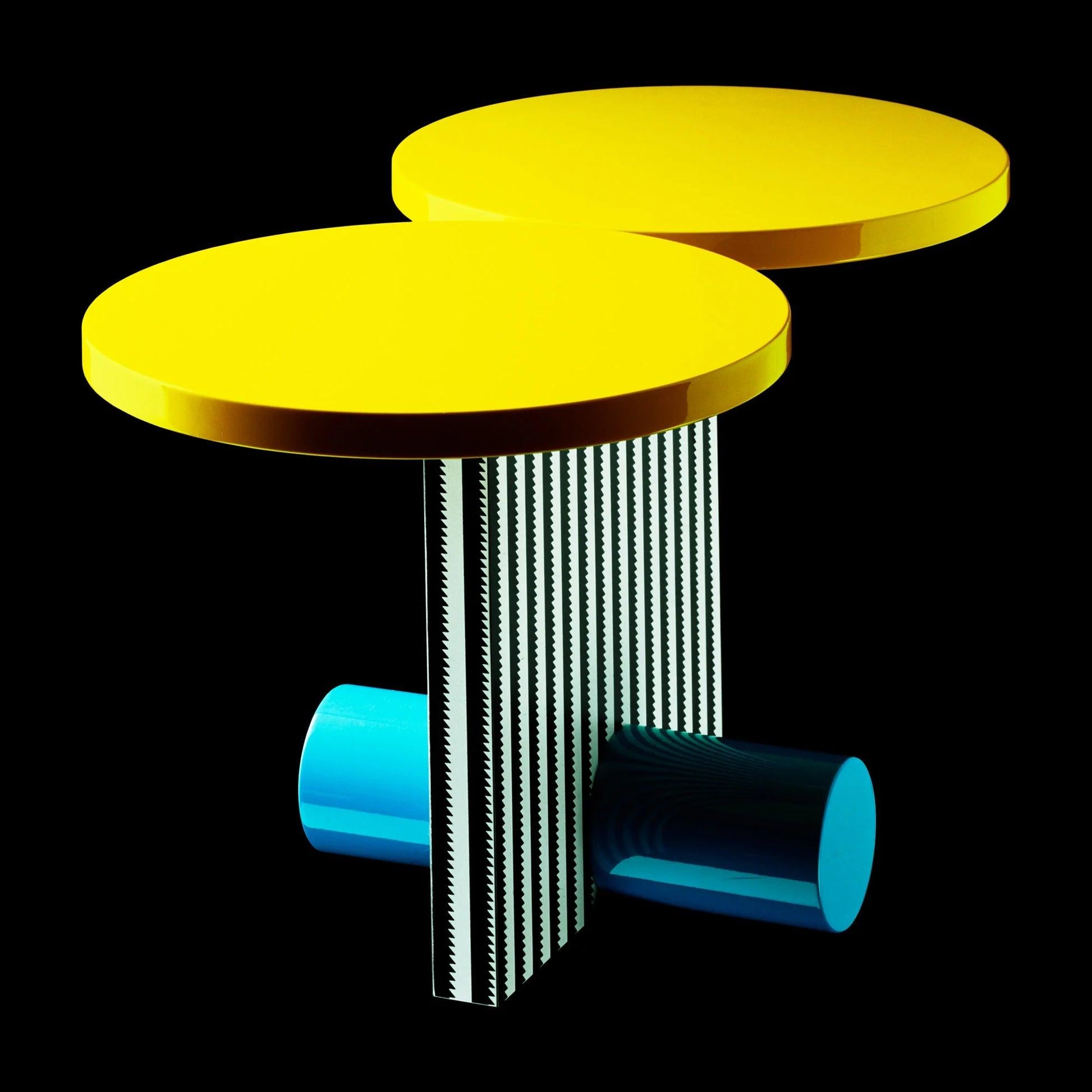 Postmoderne Table d'appoint MEMPHIS 