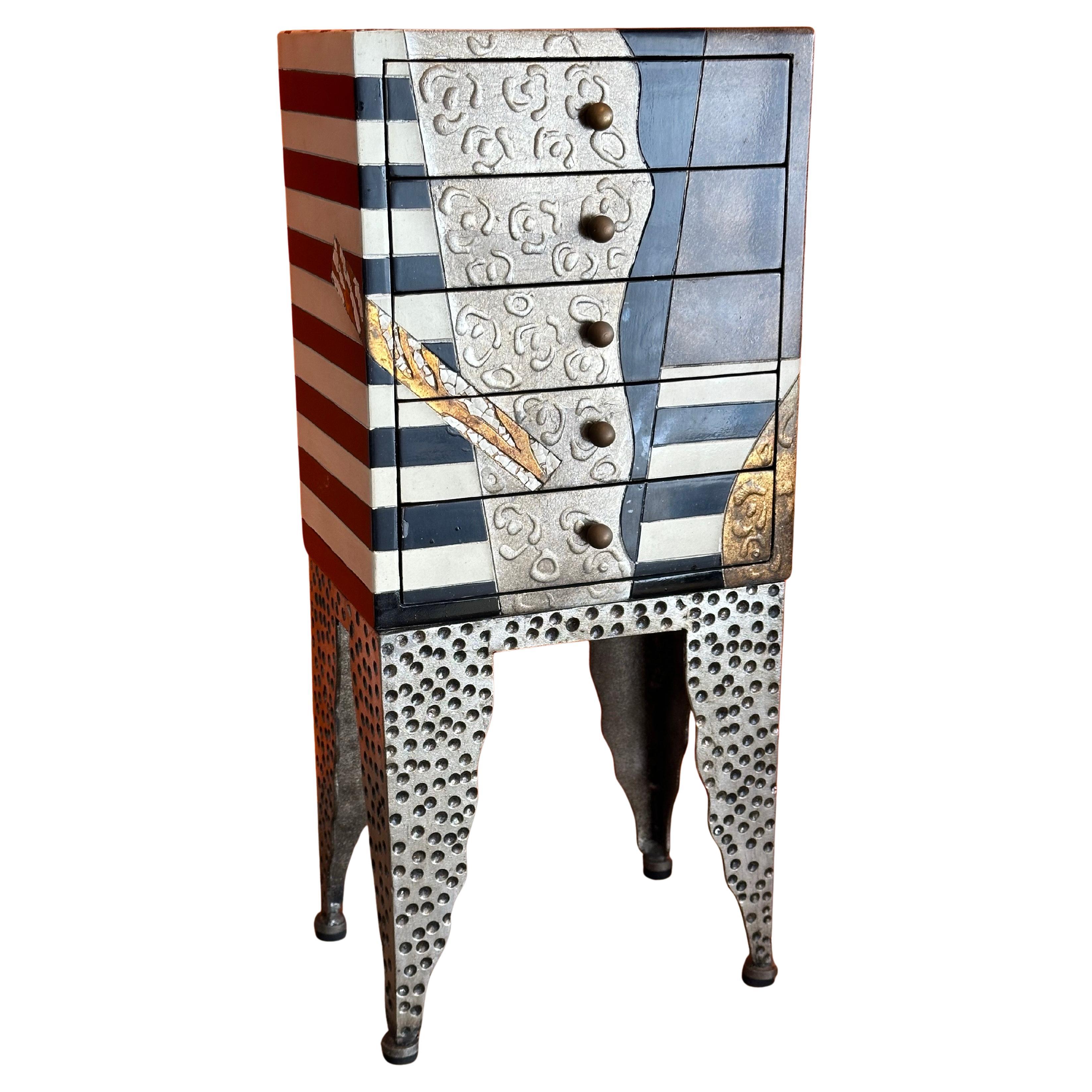Coffre à bijoux postmoderne Memphis dans le style d'Ettore Sottsass en vente 9