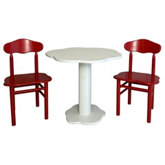 Memphis Postmodern Cloud-Design Table with Two Matching Chairs, Circa 1990