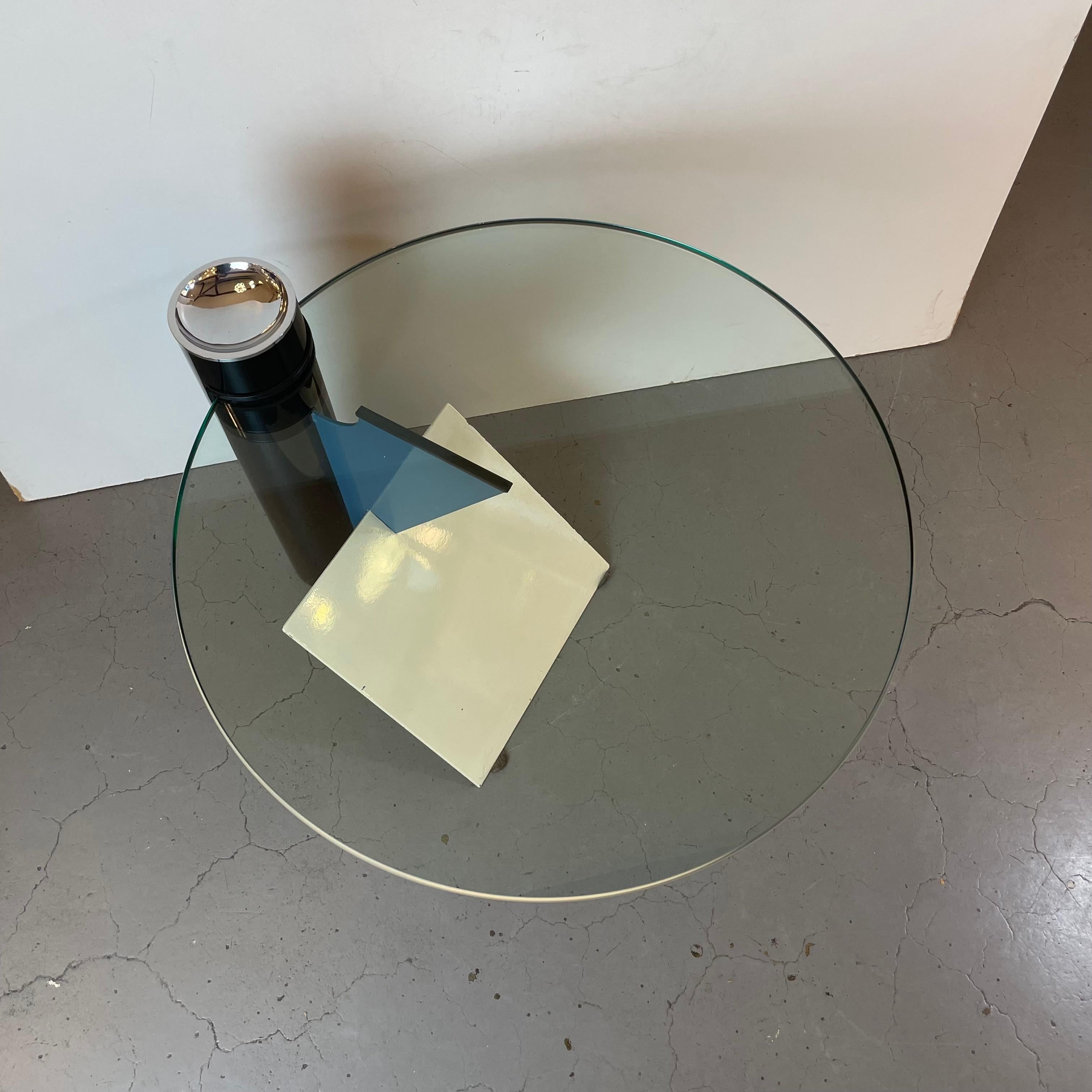 Memphis Postmodern Side Table by Peter Shire for Saporiti, 1980s For Sale 5