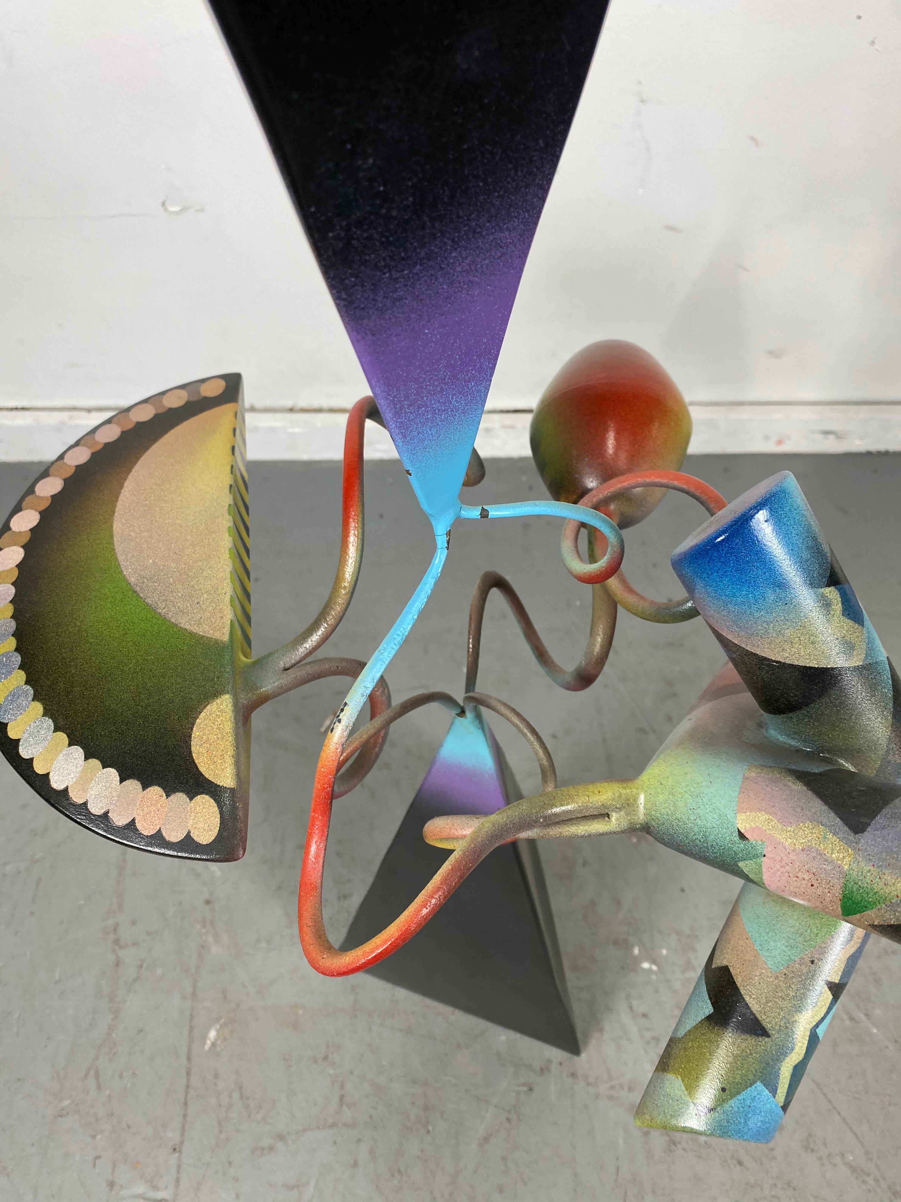 Enameled Memphis Style Abstract Free-Standing Welded Steel Sculpture by Jerry Dodd For Sale