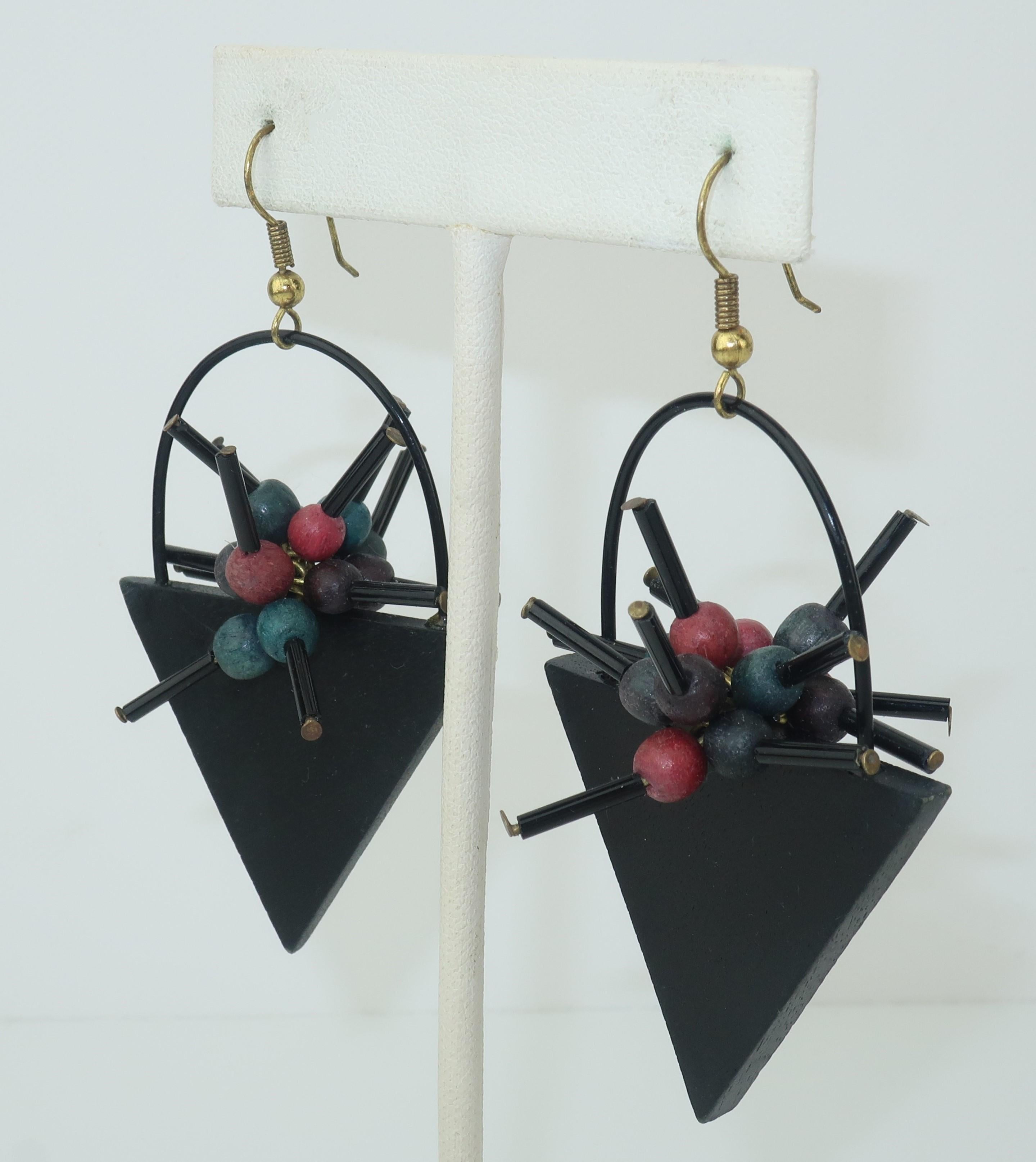 Modernist Memphis Style Atomic Wood Dangle Earrings, 1980’s