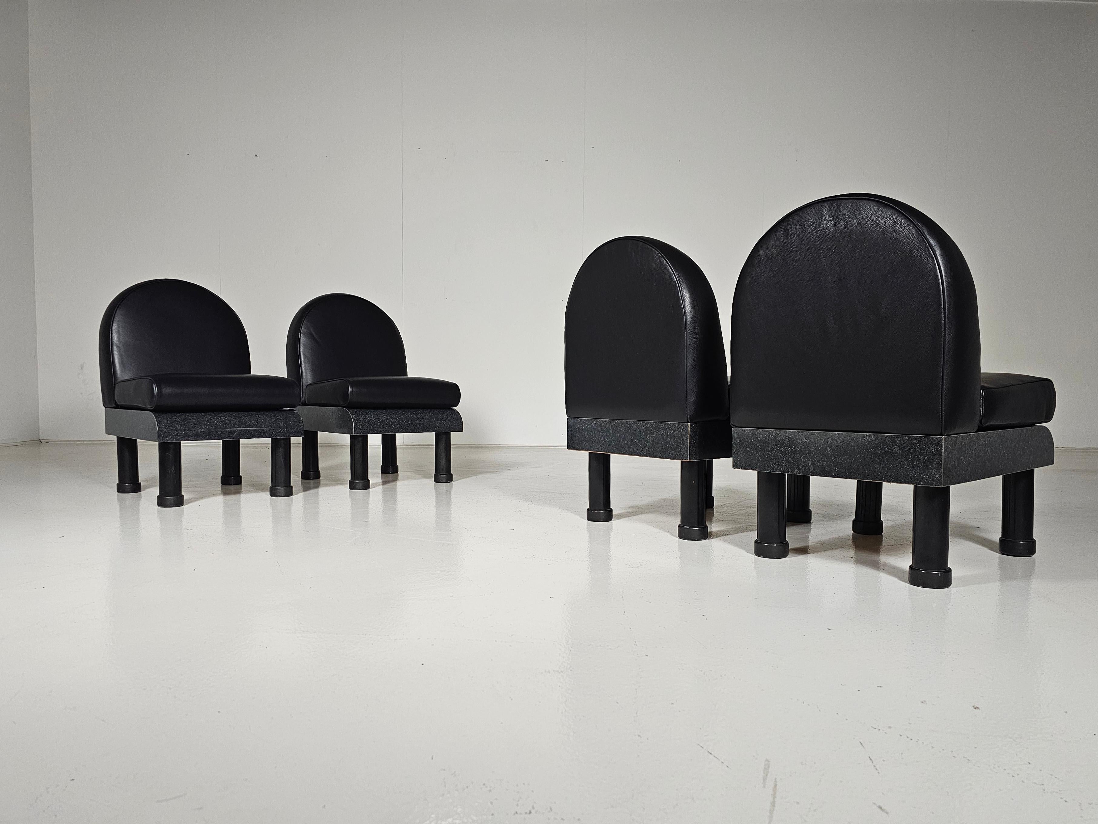 Memphis style black leather lounge chairs in the manner of Ettore Sottsass, 1980 For Sale 2