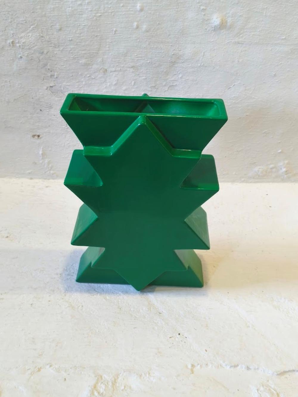 Postmoderno Vaso in ceramica stile Memphis 