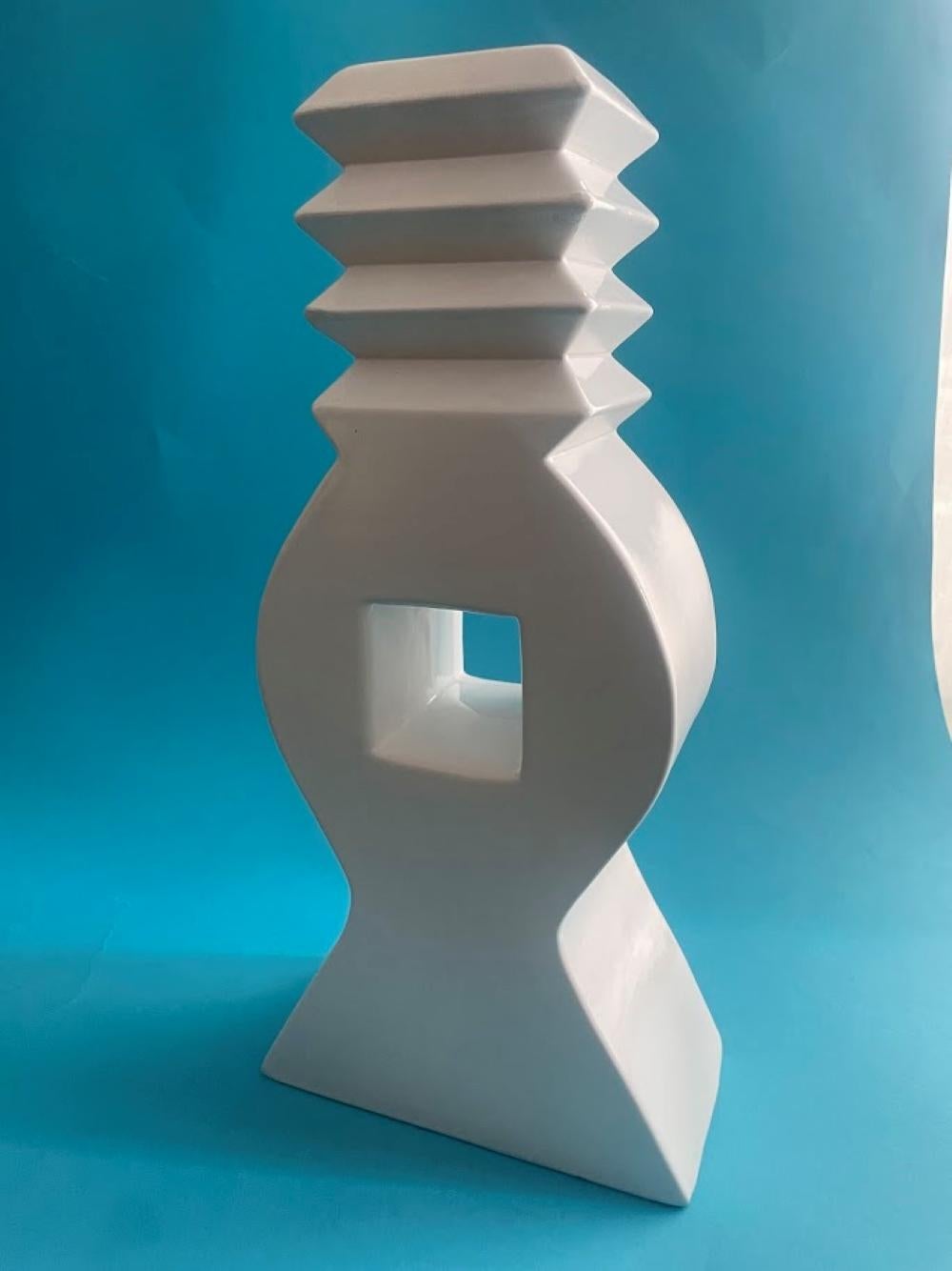 Vaso in ceramica in stile Memphis Lady di Florio Keramia in vendita 1