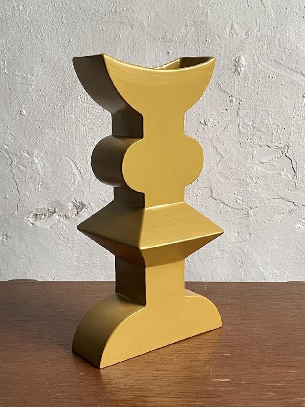 Postmoderne Vase en céramique de style Memphis 