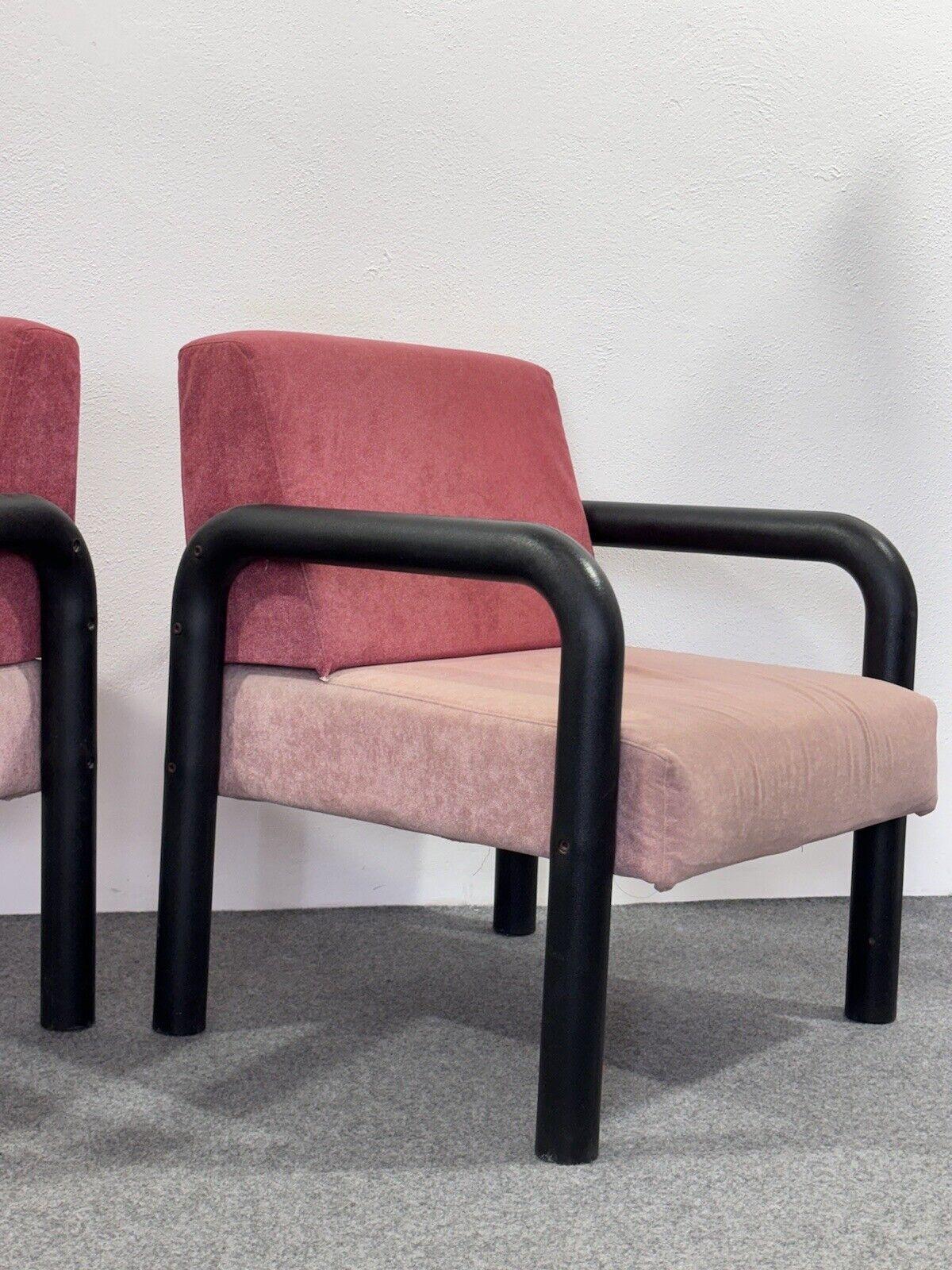 Postmoderne Paire de fauteuils style Memphis Design postmoderne Modernisme 1980 en vente
