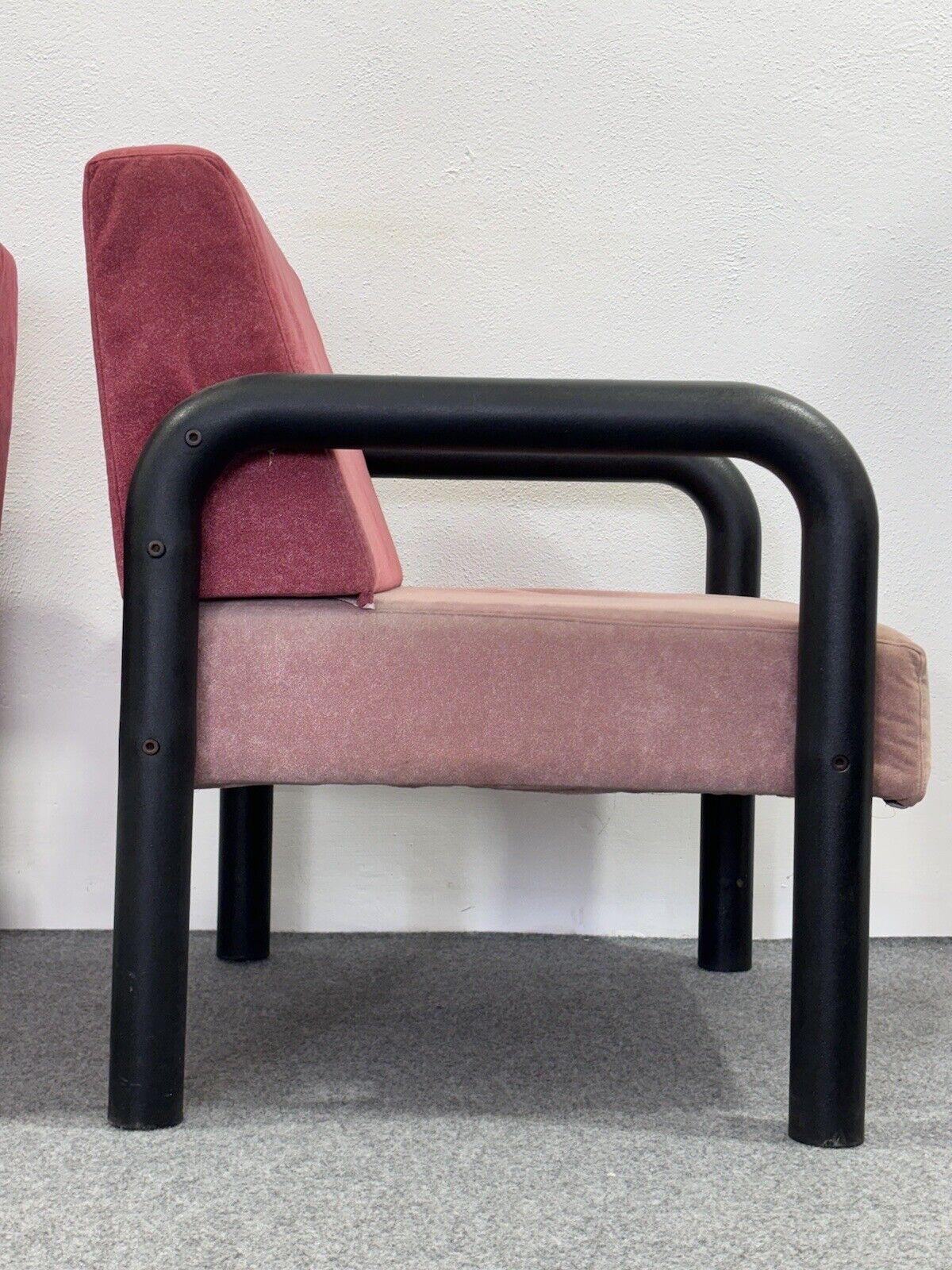 Mousse Paire de fauteuils style Memphis Design postmoderne Modernisme 1980 en vente