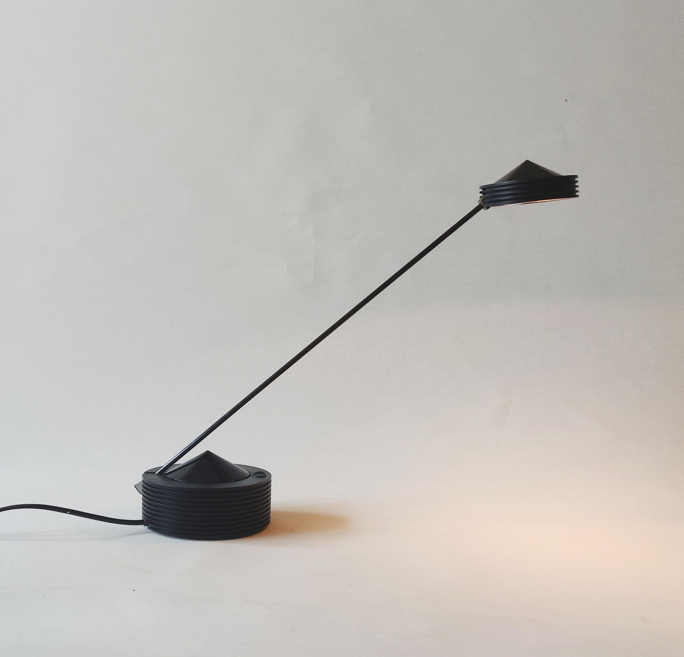 Lampe de bureau de style Memphis, années 1980 en vente 1