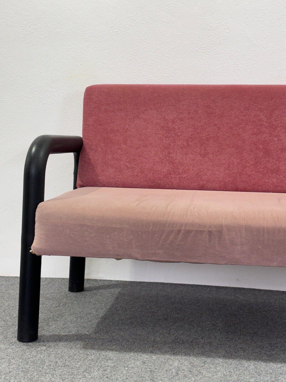 Memphis Style Zweisitzer Sofa Postmodernes Design Modernismus 1980 (Schaumstoff) im Angebot
