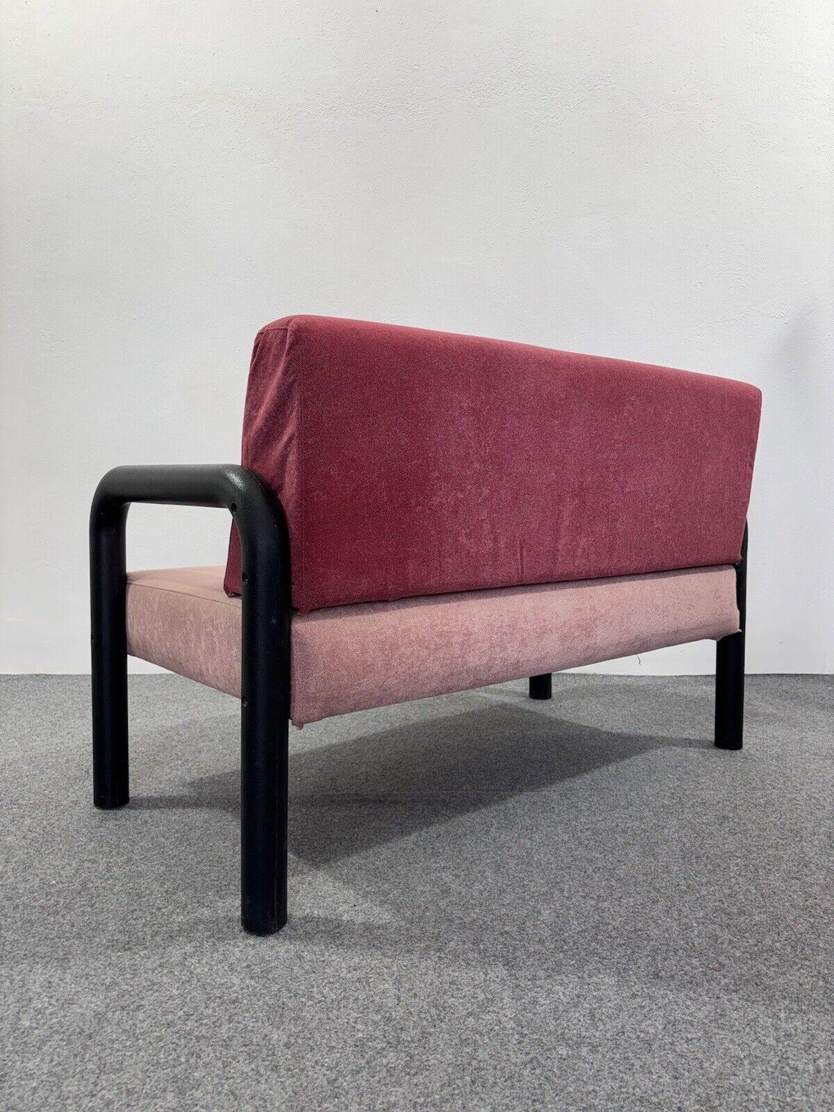 Memphis Style Zweisitzer Sofa Postmodernes Design Modernismus 1980 im Angebot 2