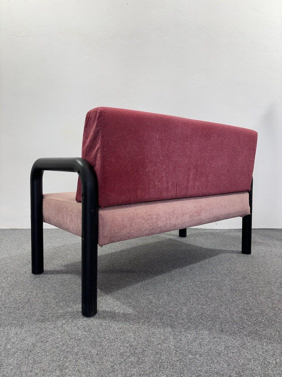 Canapé deux places style Memphis Design postmoderne Modernisme 1980 en vente 1
