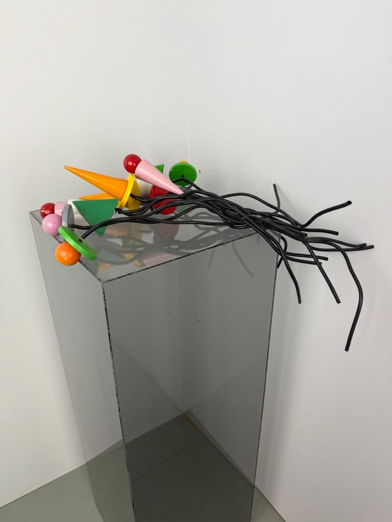 Bouquet di fiori in stile Memphis Ettore Sottsass - Italia In condizioni buone in vendita a The Hague, NL