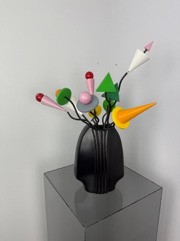 Gomma Bouquet di fiori in stile Memphis Ettore Sottsass - Italia in vendita