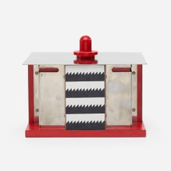 MEMPHIS-style GRACIEUX ACCUEIL Lidded Box (1983) / Nathalie Du Pasquier (France)