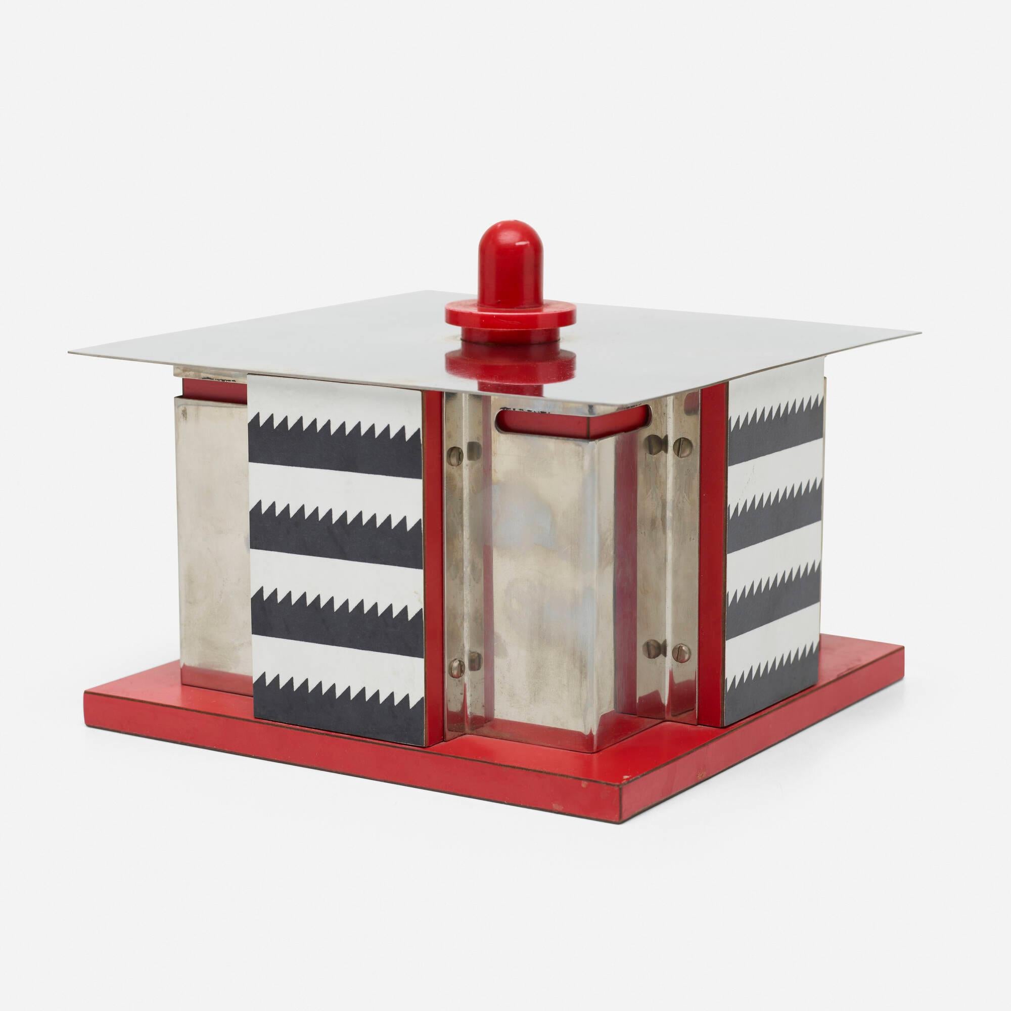 Fatto a mano MEMPHIS-style GRACIEUX ACCUEIL Lidded Box (1983) / Nathalie Du Pasquier (France) in vendita