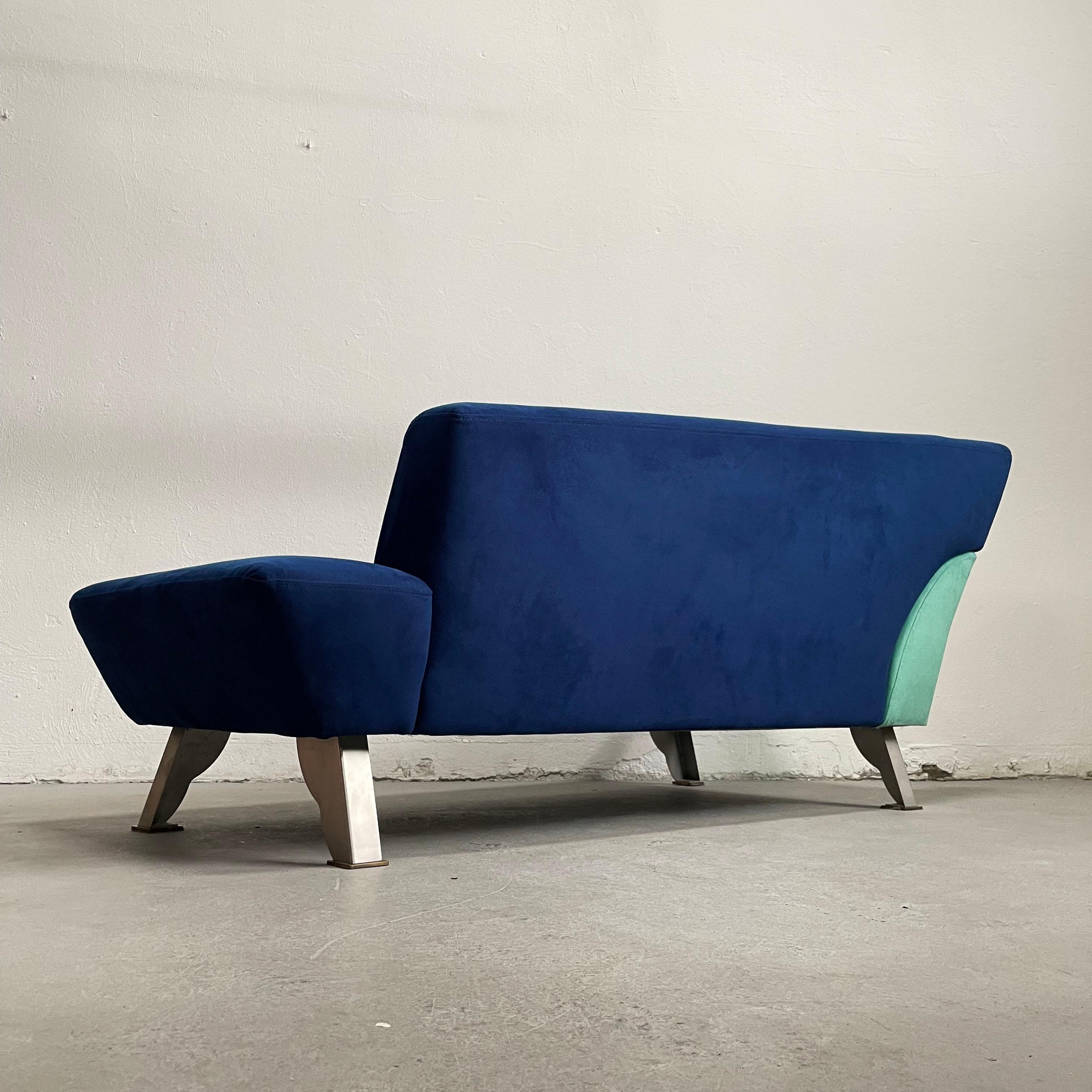 Metal Memphis Style Italian 2-Seat Sofa in Blue Alcantara Fabric, Postmodern, 1980s For Sale