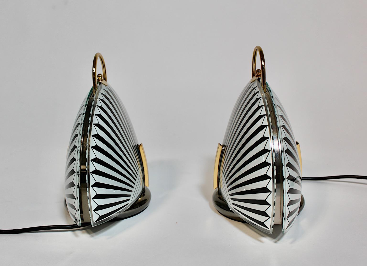 Paire de lampes de chevet The Modernity Lampes de table Noir Blanc Verre 1990 en vente 3