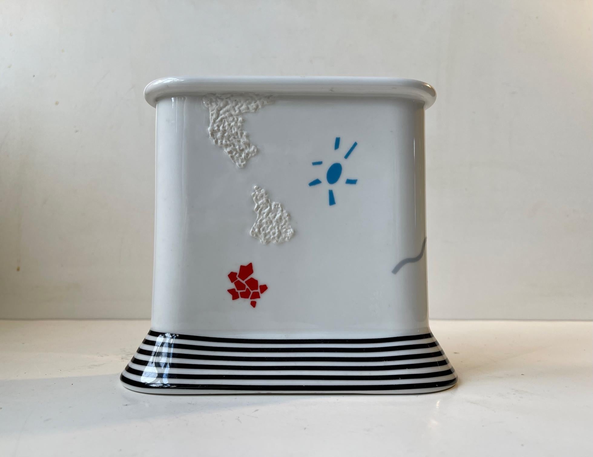 Memphis Style Porcelain Candleholder by Lone Hindinger-Cony for B&G, 1980s In Good Condition In Esbjerg, DK