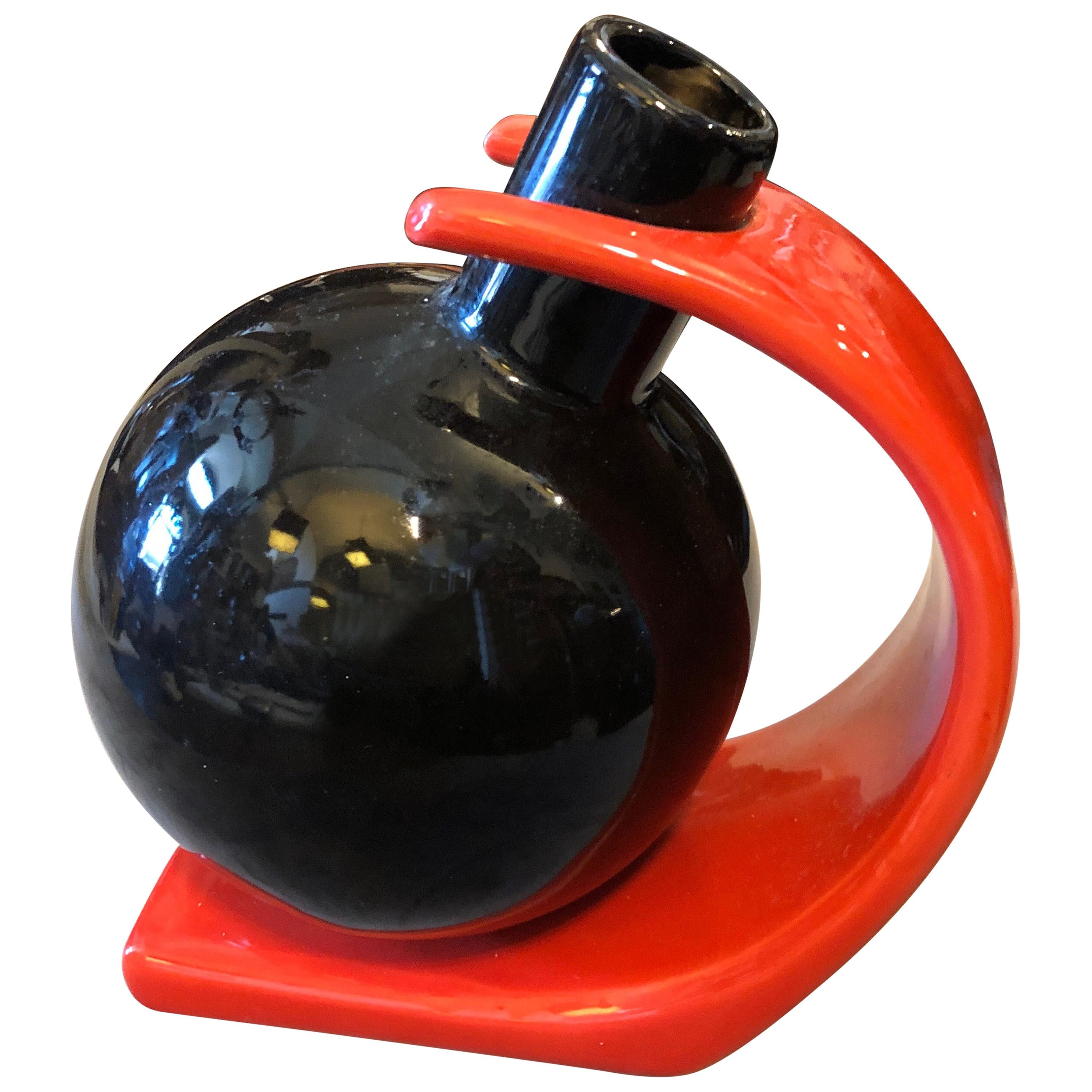 Memphis Style Red and Black Ceramic Italian Vase, circa 1980