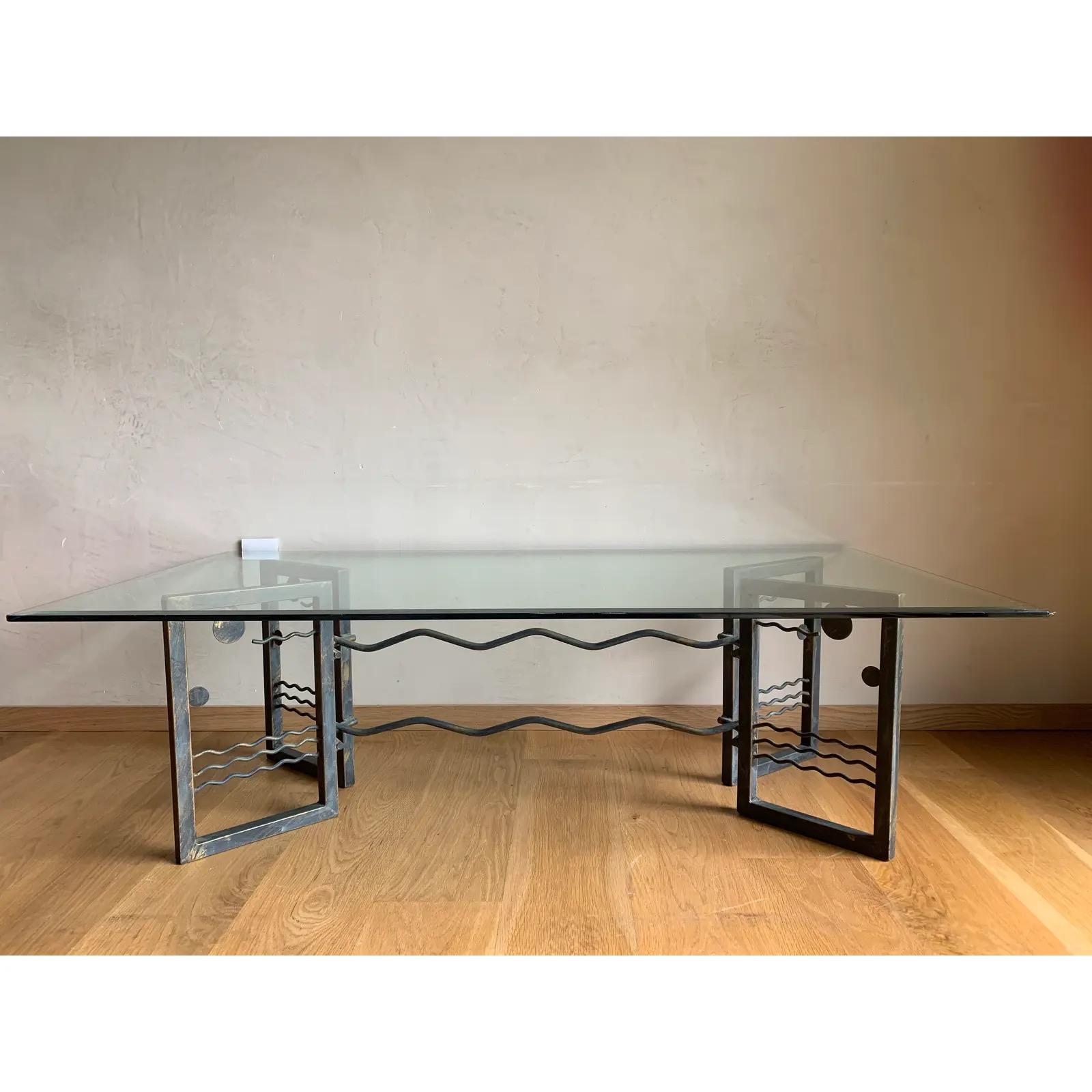 Métal Table basse post-moderne en verre et système solaire, style Memphis, Studio Artist  en vente