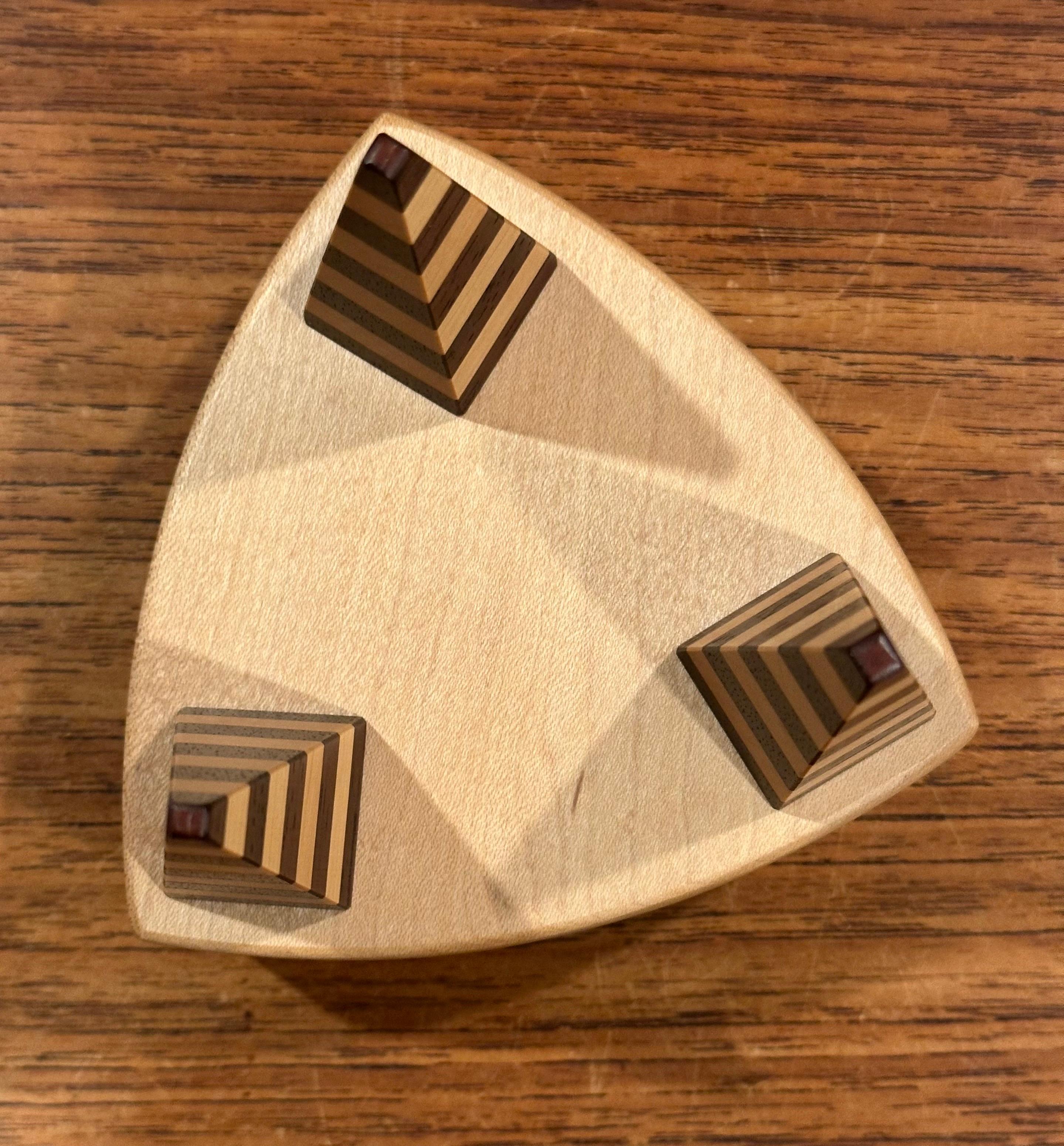 Memphis Style Triangular Mixed Wood Trinket Box by Russ Keil For Sale 7