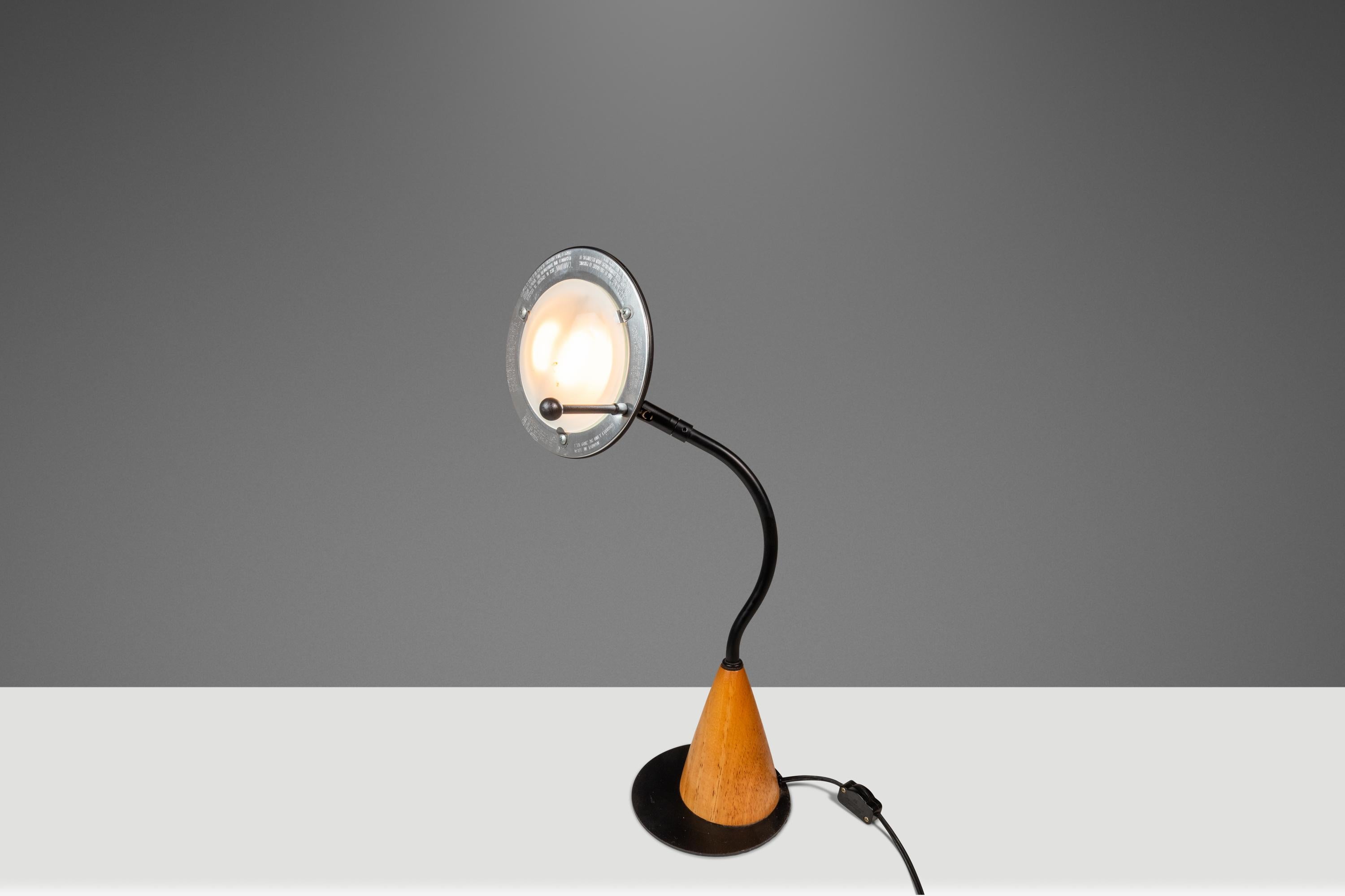 Mid-Century Modern Memphis-Style 'UFO' Adjustable Halogen Table Desk Lamp w/ Oak Base, c. 1980s For Sale